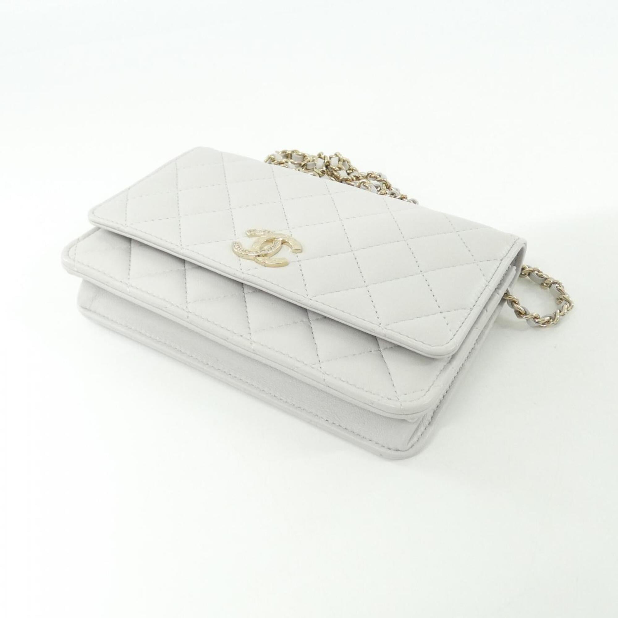 Chanel Gray Leather Chain/Shoulder Wallet (Pre-Owned)
