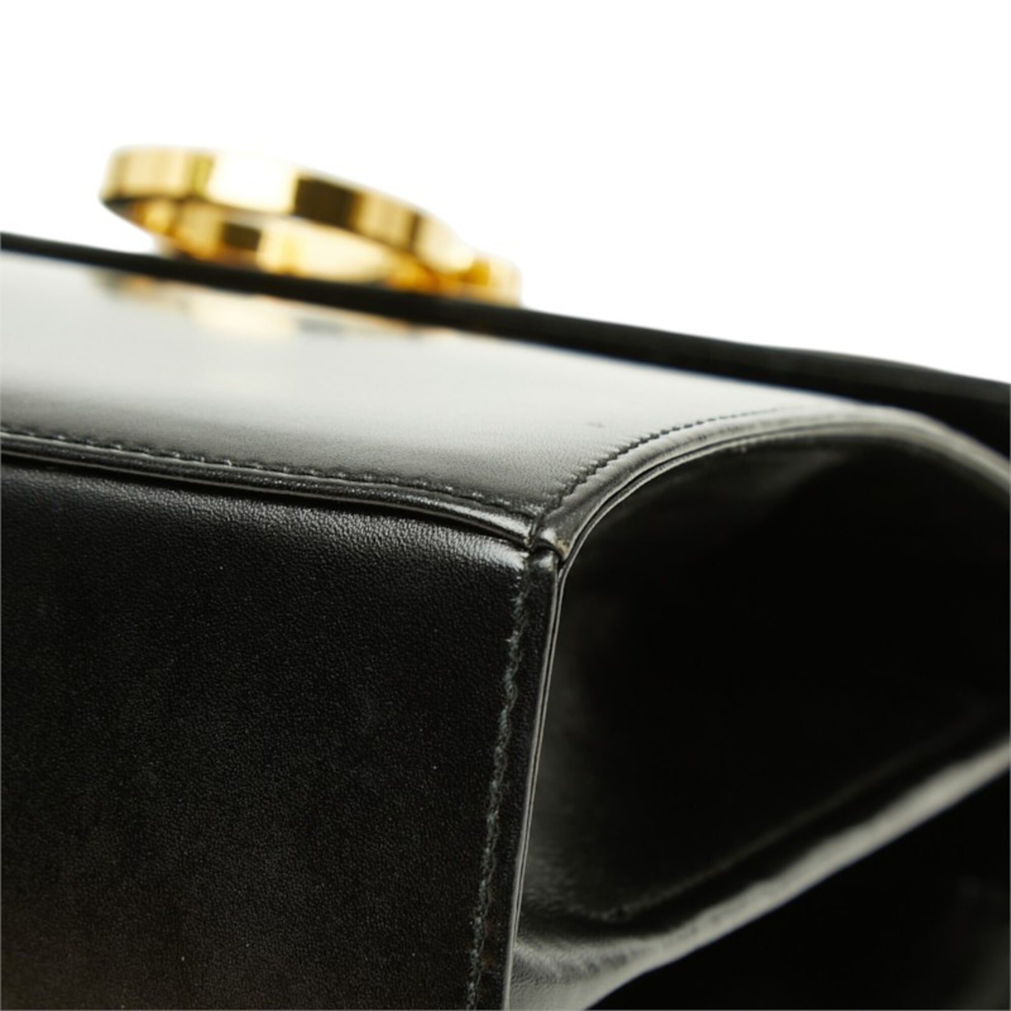 Salvatore Ferragamo Black Leather Handbag Shoulder Bag (Pre-Owned)