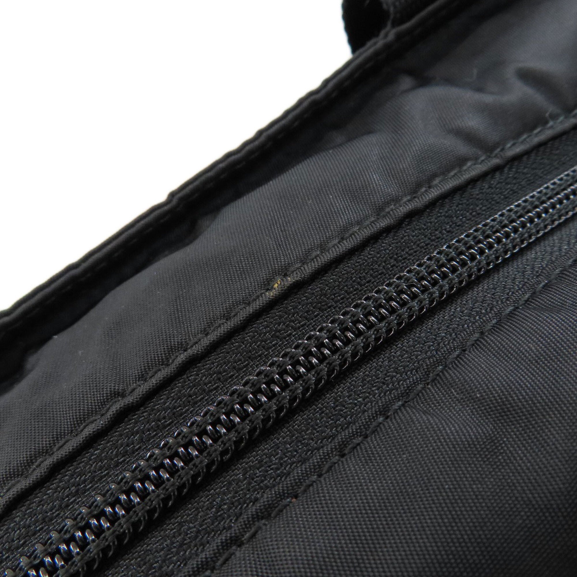 Prada Black Nylon Tote Bag (Pre-Owned)