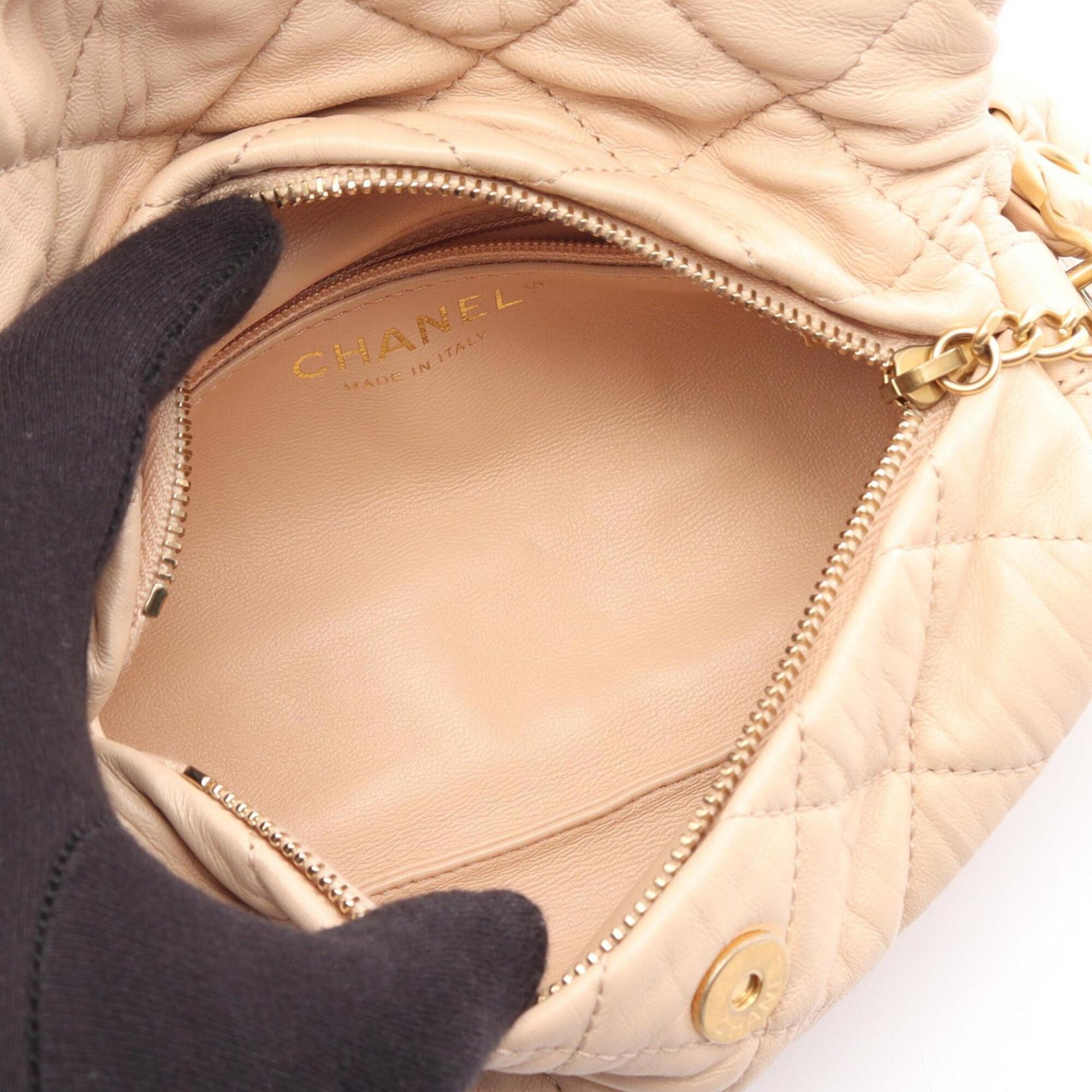 Chanel Beige Leather Handbag Shoulder Bag (Pre-Owned)