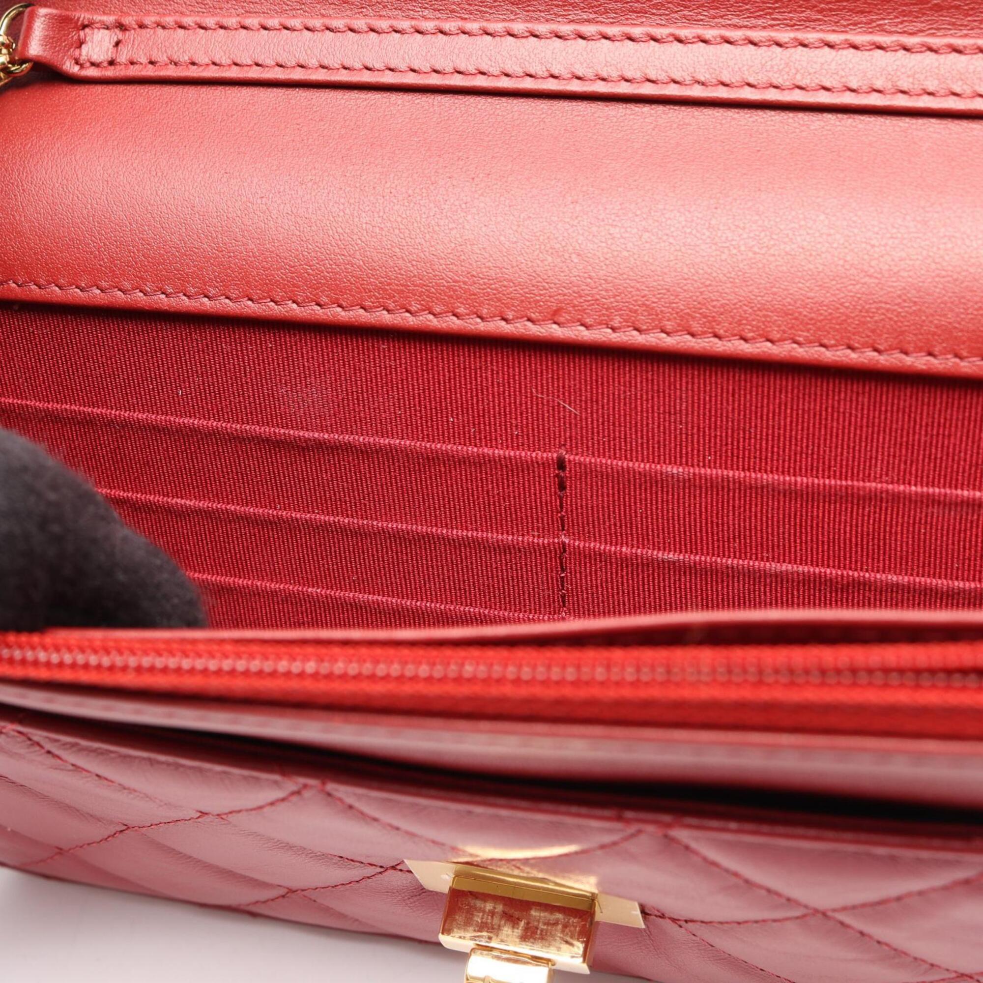 Chanel Red Color Leather Handbag Shoulder Bag (Pre-Owned)