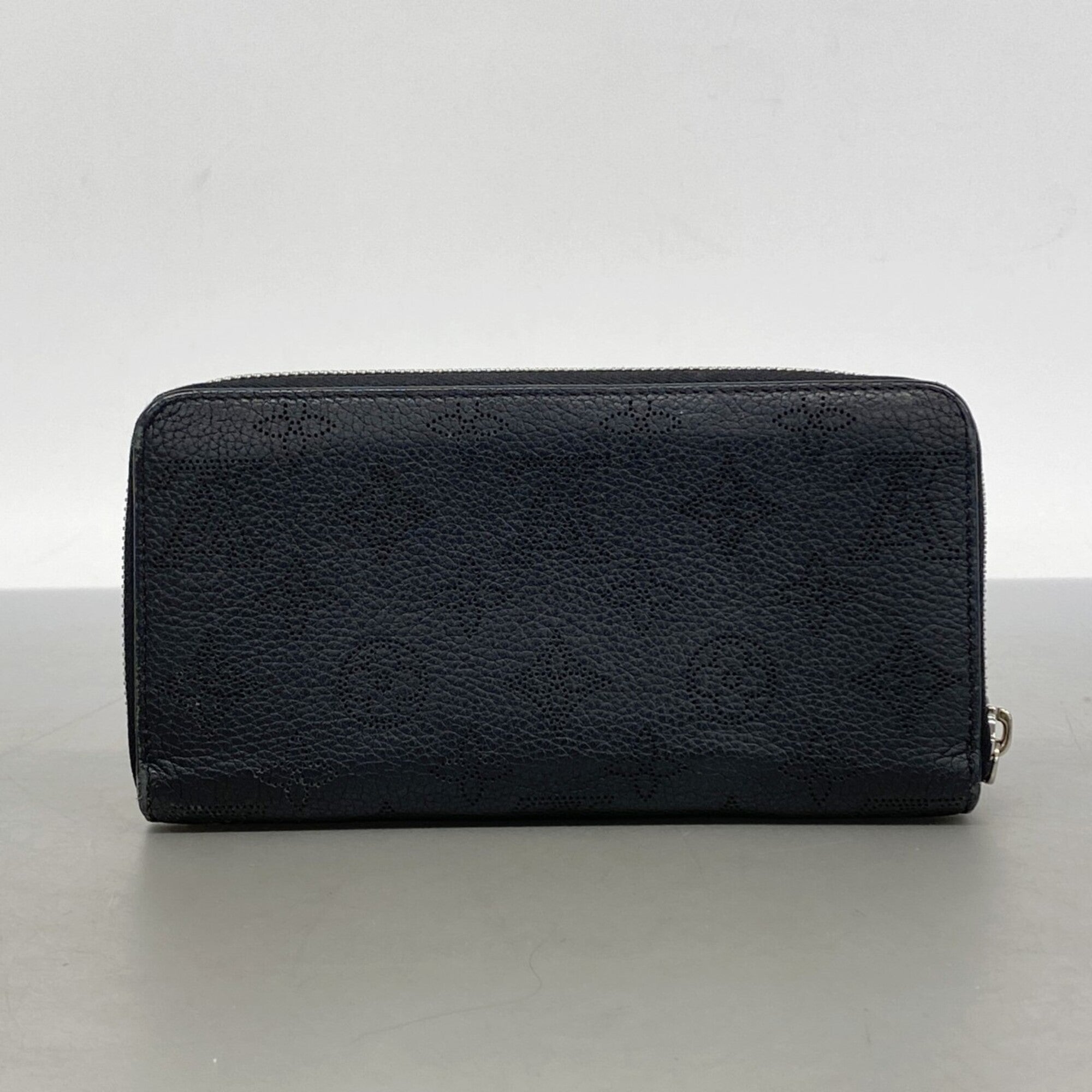 Louis Vuitton Noir Long Wallet (Bi-Fold) (Pre-Owned)