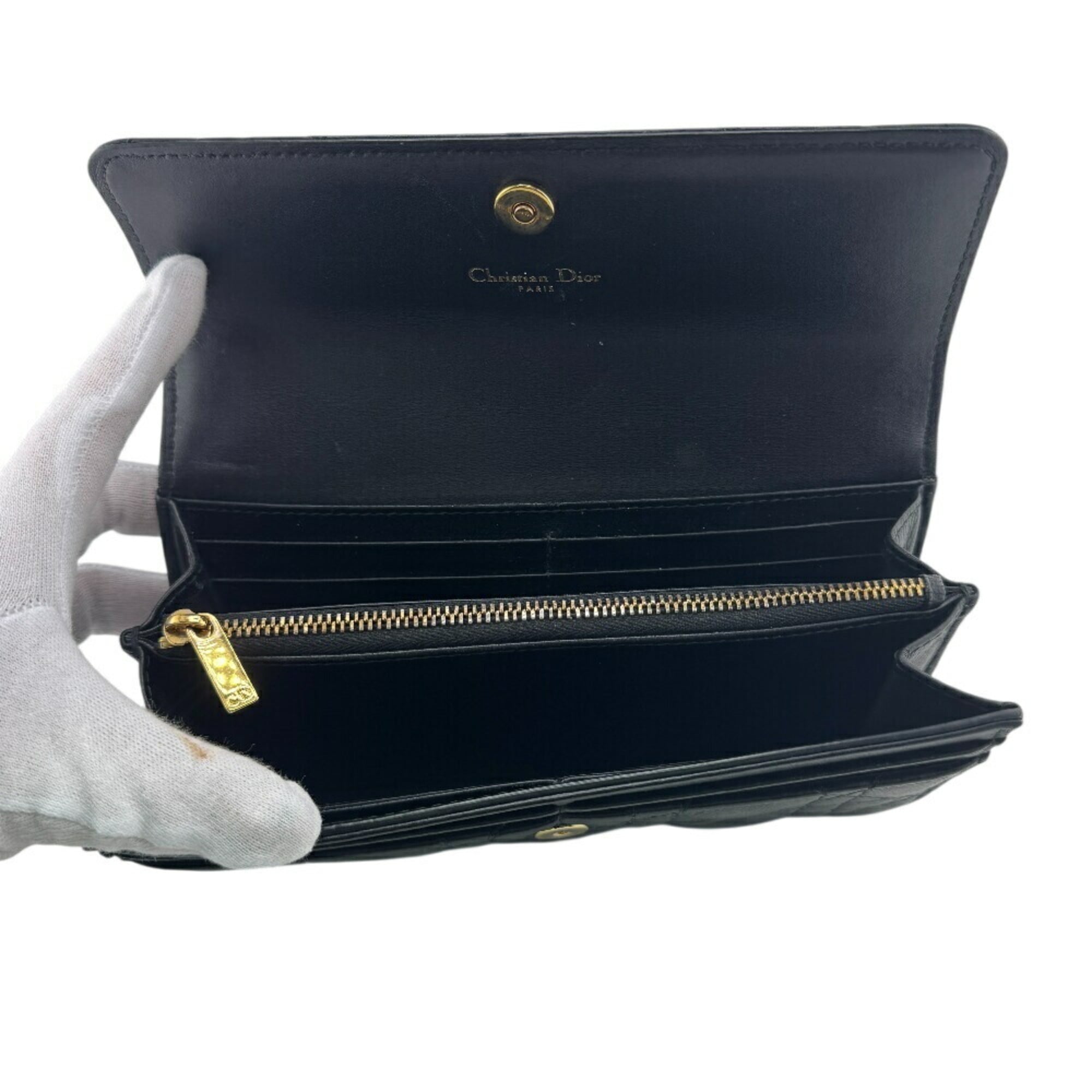 Christian Dior Black Leather Long Wallet (Tri-Fold) (Pre-Owned)