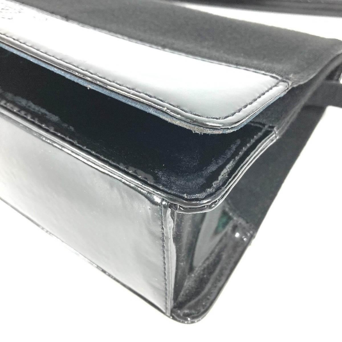 Chanel Black Cotton Patent Leather Shoulder Bag (Pre-Owned)