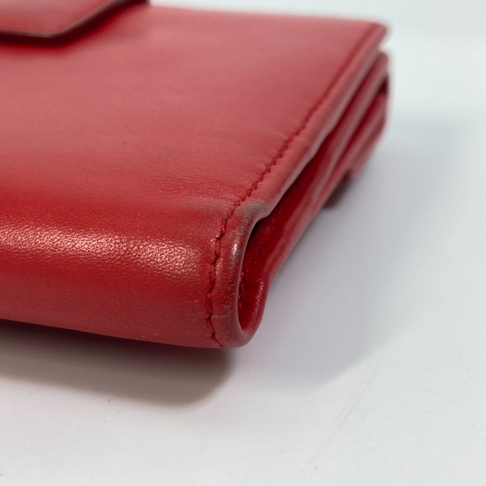 Salvatore Ferragamo Red Leather Wallet (Bi-Fold) (Pre-Owned)