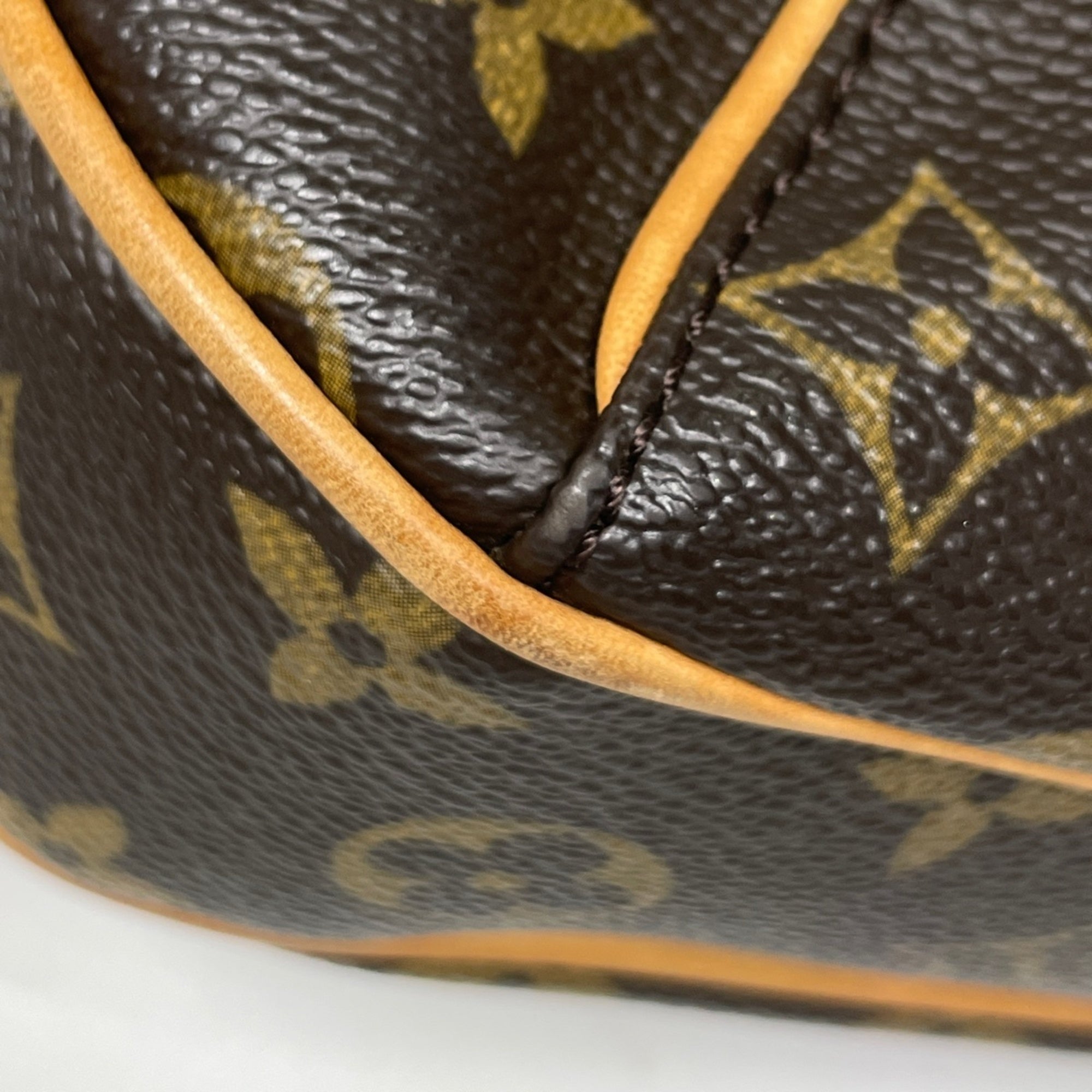 Louis Vuitton Brown Monogram Monogram Handbag Shoulder Bag (Pre-Owned)