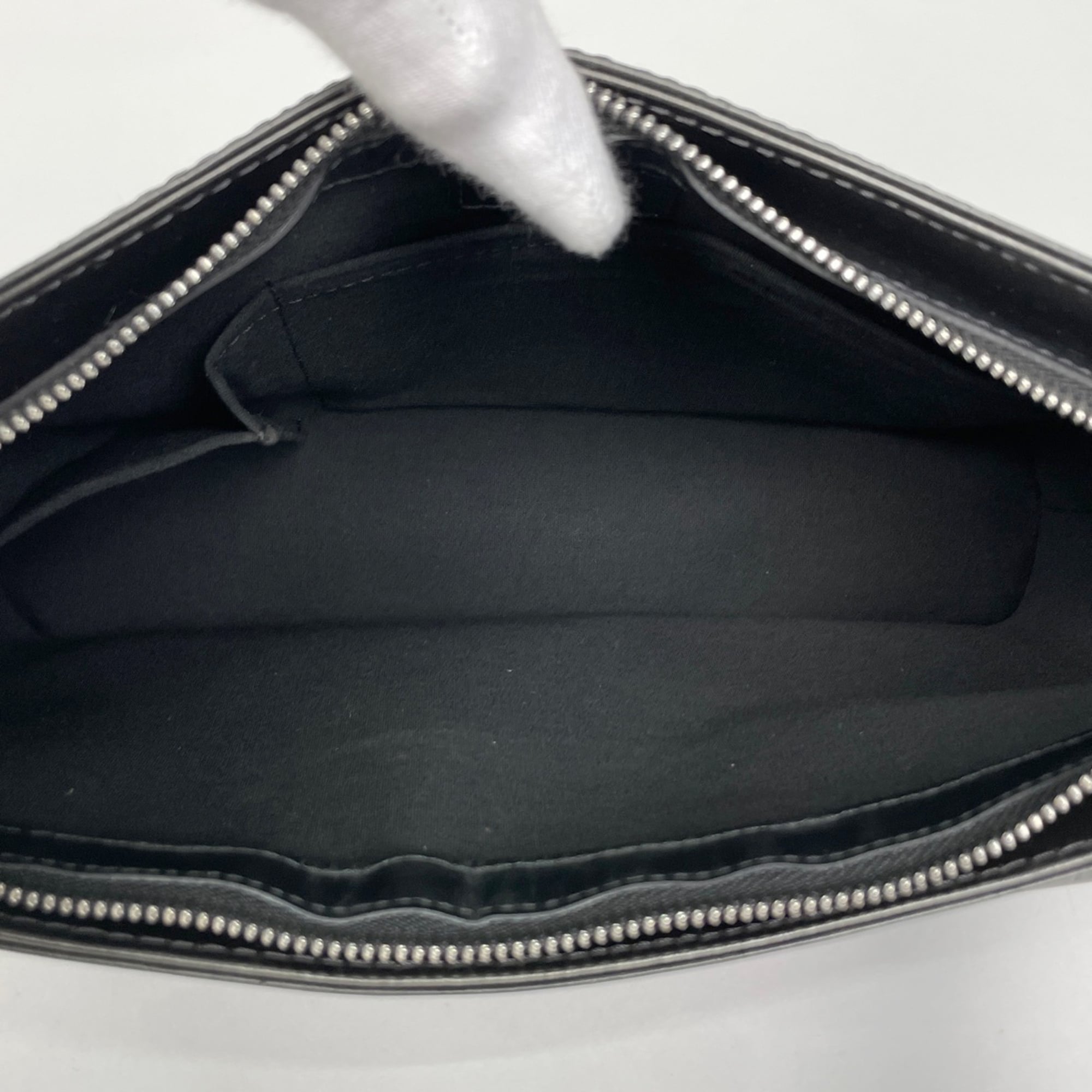 Louis Vuitton Black Noir Monogram Mat Shoulder Bag (Pre-Owned)