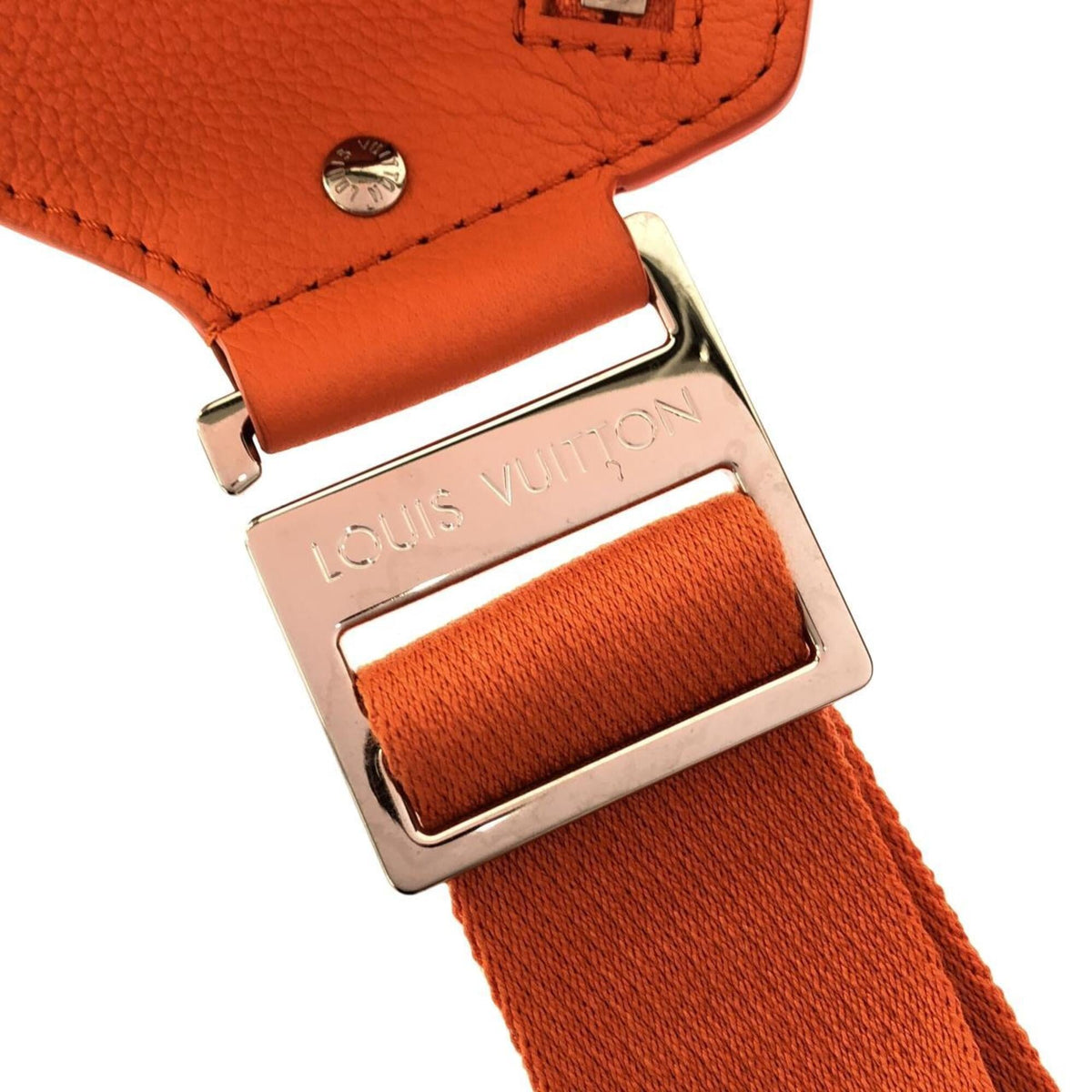 Louis Vuitton Orange Leather Shoulder Bag (Pre-Owned)