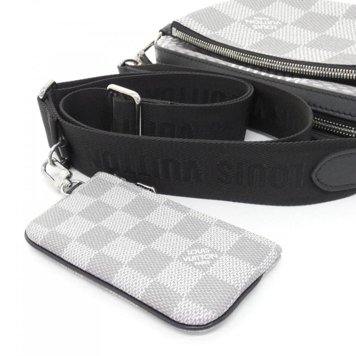 Louis Vuitton Coated Canvas Pouch Shoulder Bag (Pre-Owned)