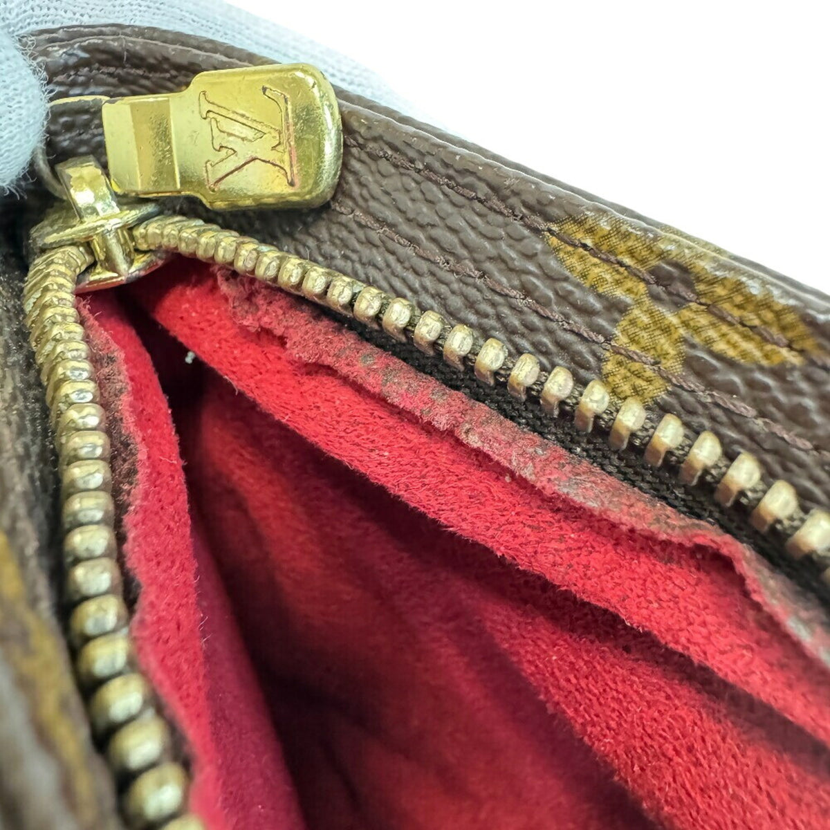 Louis Vuitton Monogram Brown Monogram Pouch (Pre-Owned)