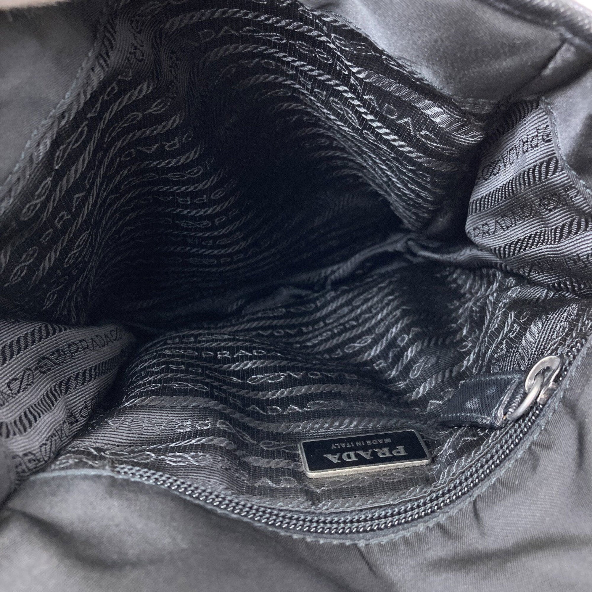 Prada Black Nylon Shoulder Bag (Pre-Owned)