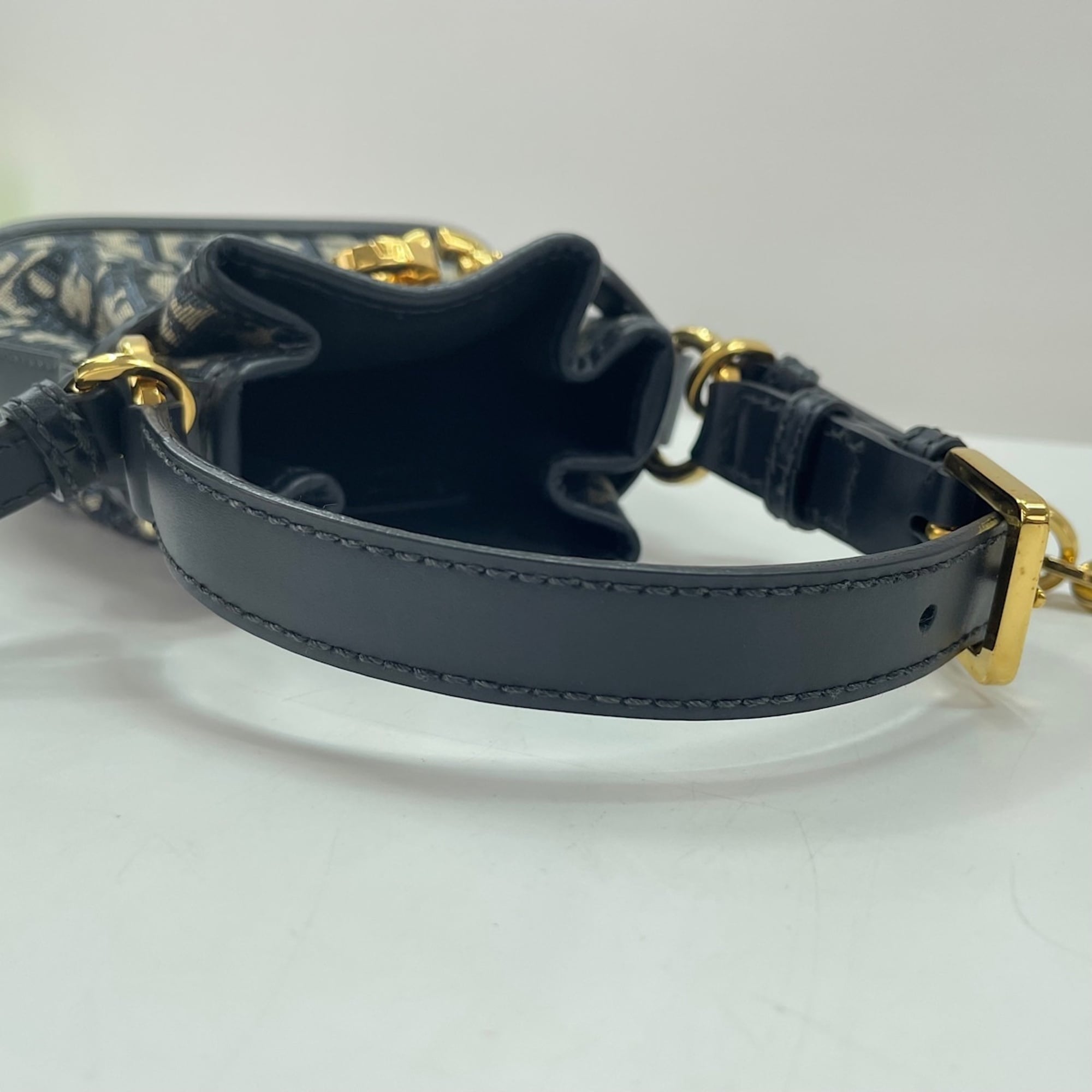 Christian Dior Navy Handbag Shoulder Bag (Pre-Owned)