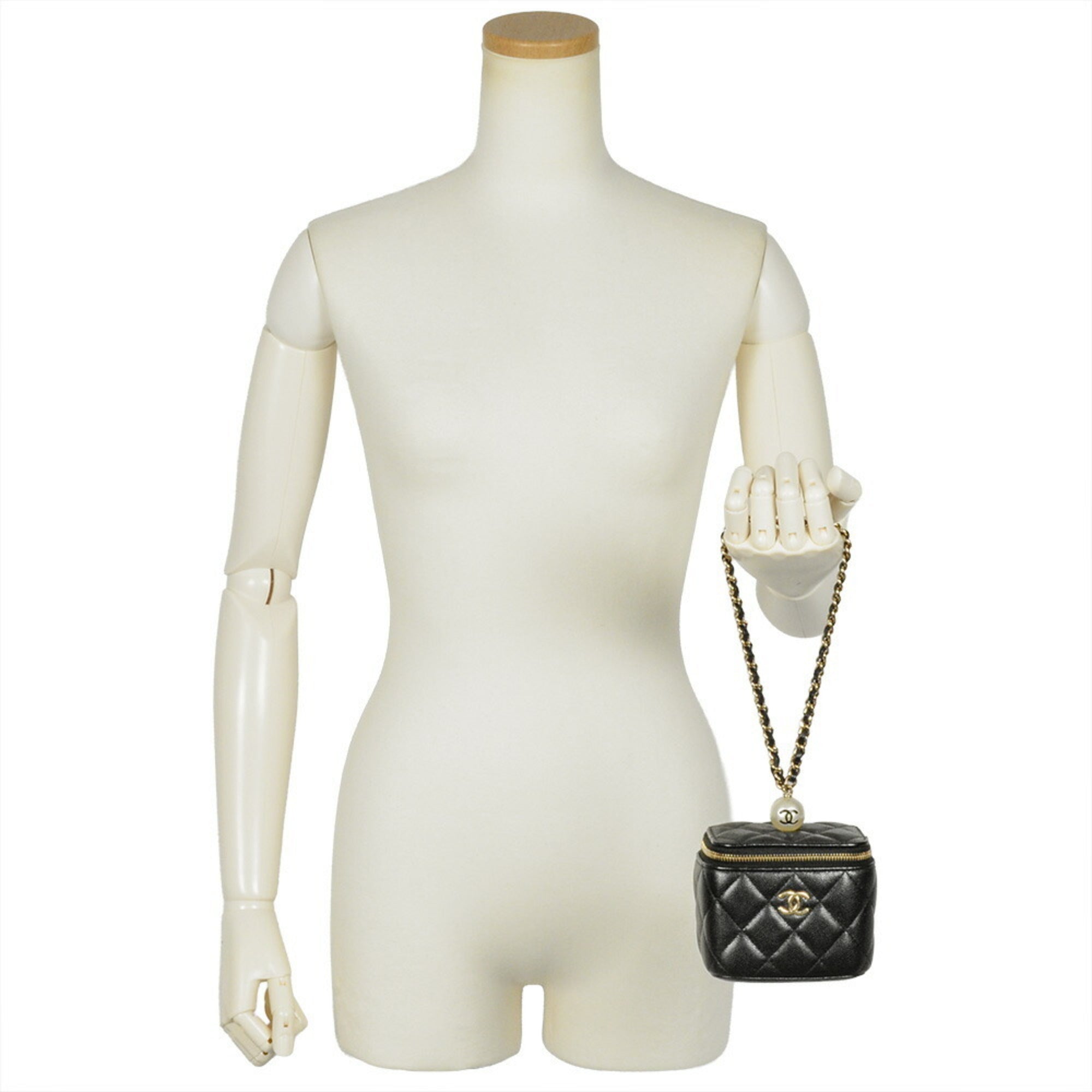 Chanel Black Grained Calfskin Vanity Bag (Pre-Owned)