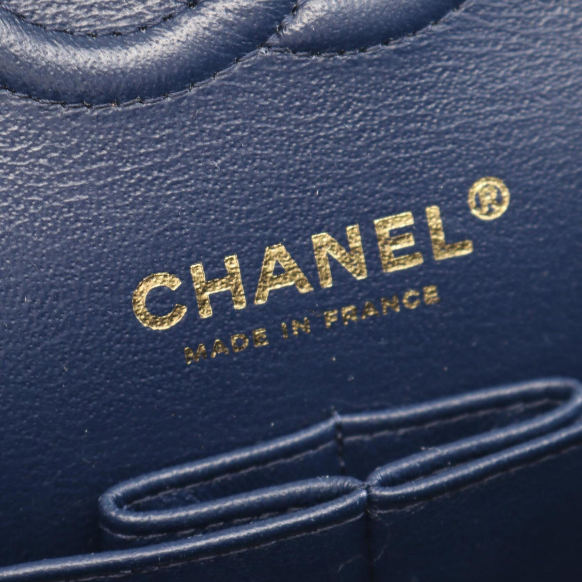Chanel Navy Grained Calfskin Handbag Shoulder Bag (Pre-Owned)