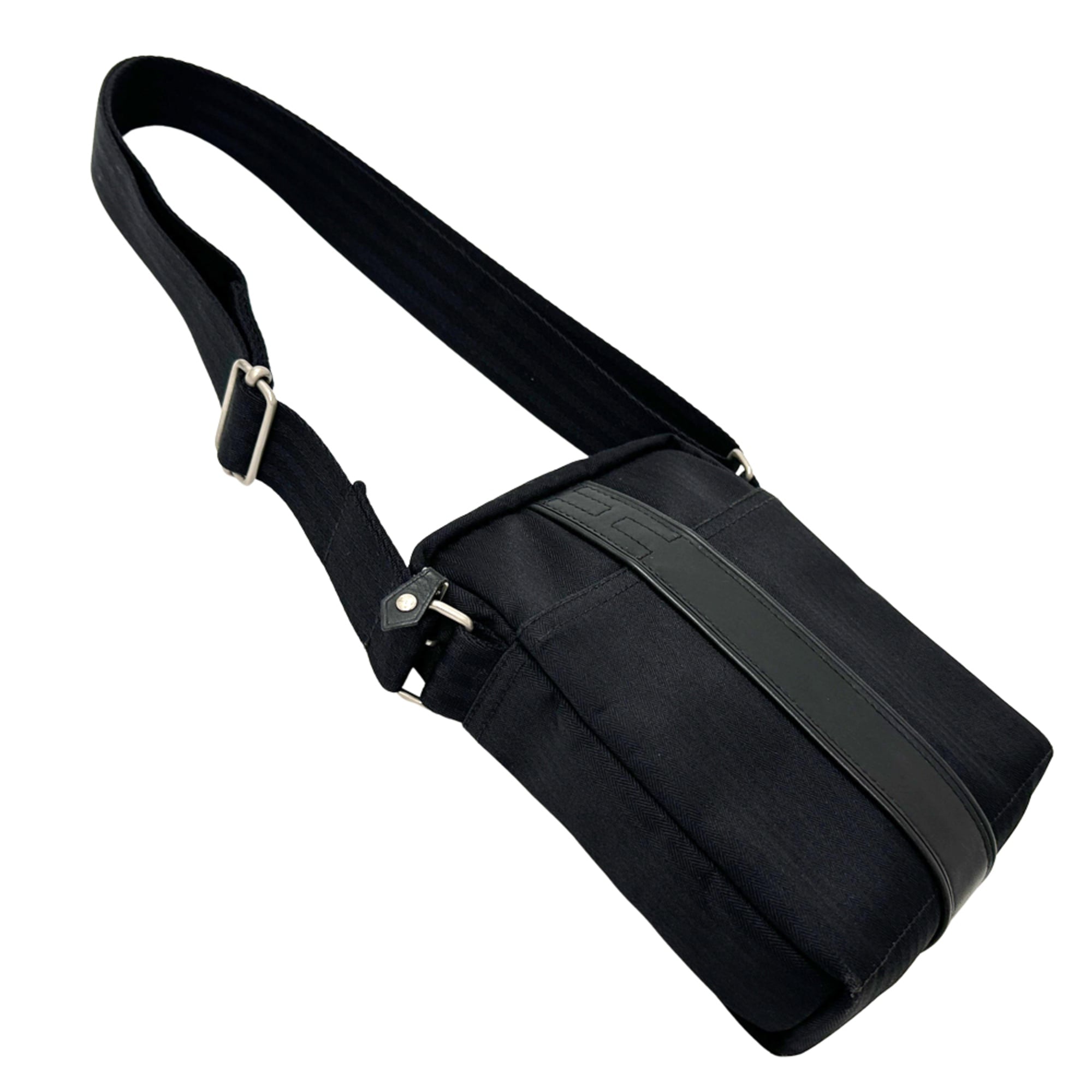 Hermes Black Toile Chevron Handbag Shoulder Bag (Pre-Owned)