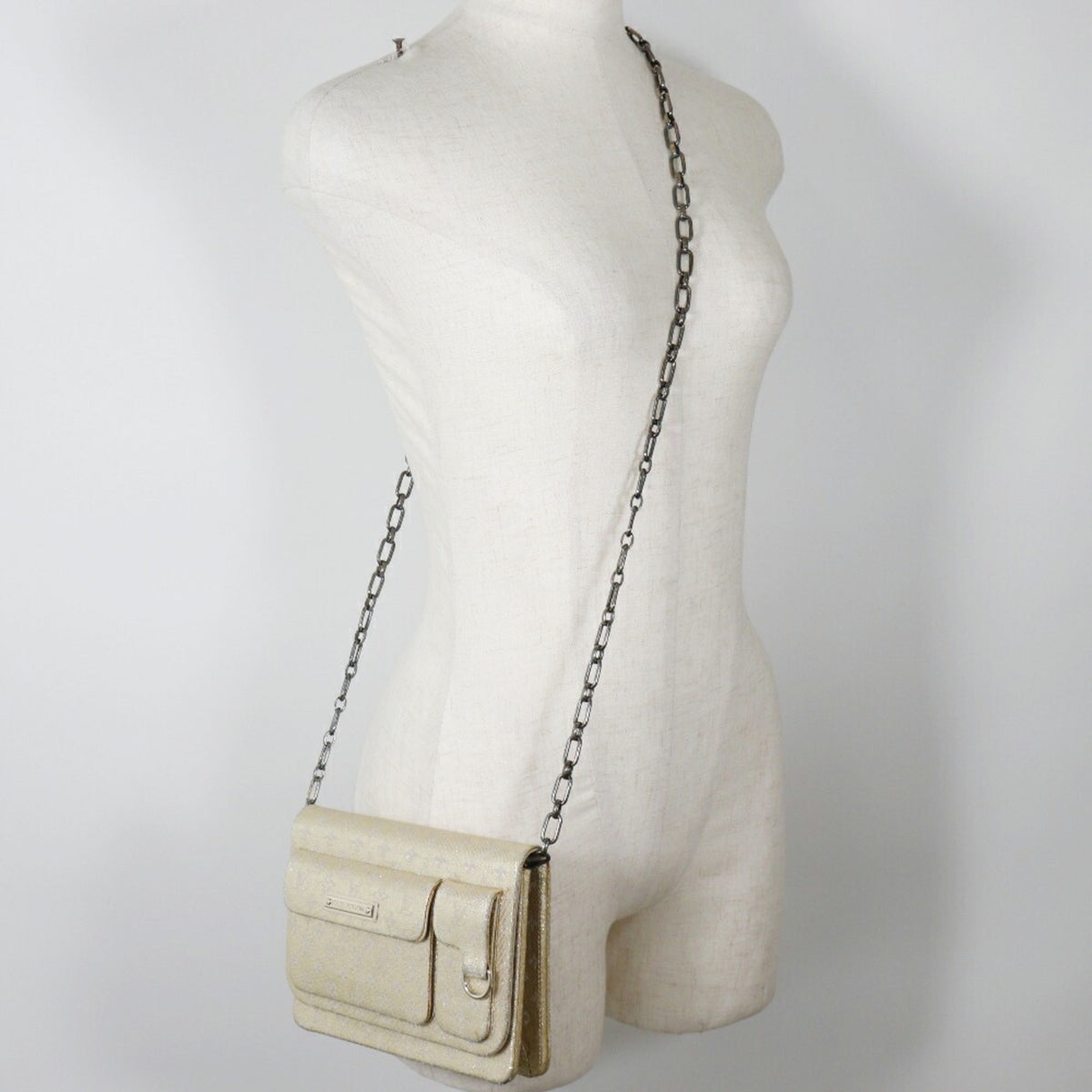 Louis Vuitton Monogram Shiny Shoulder Bag (Pre-Owned)