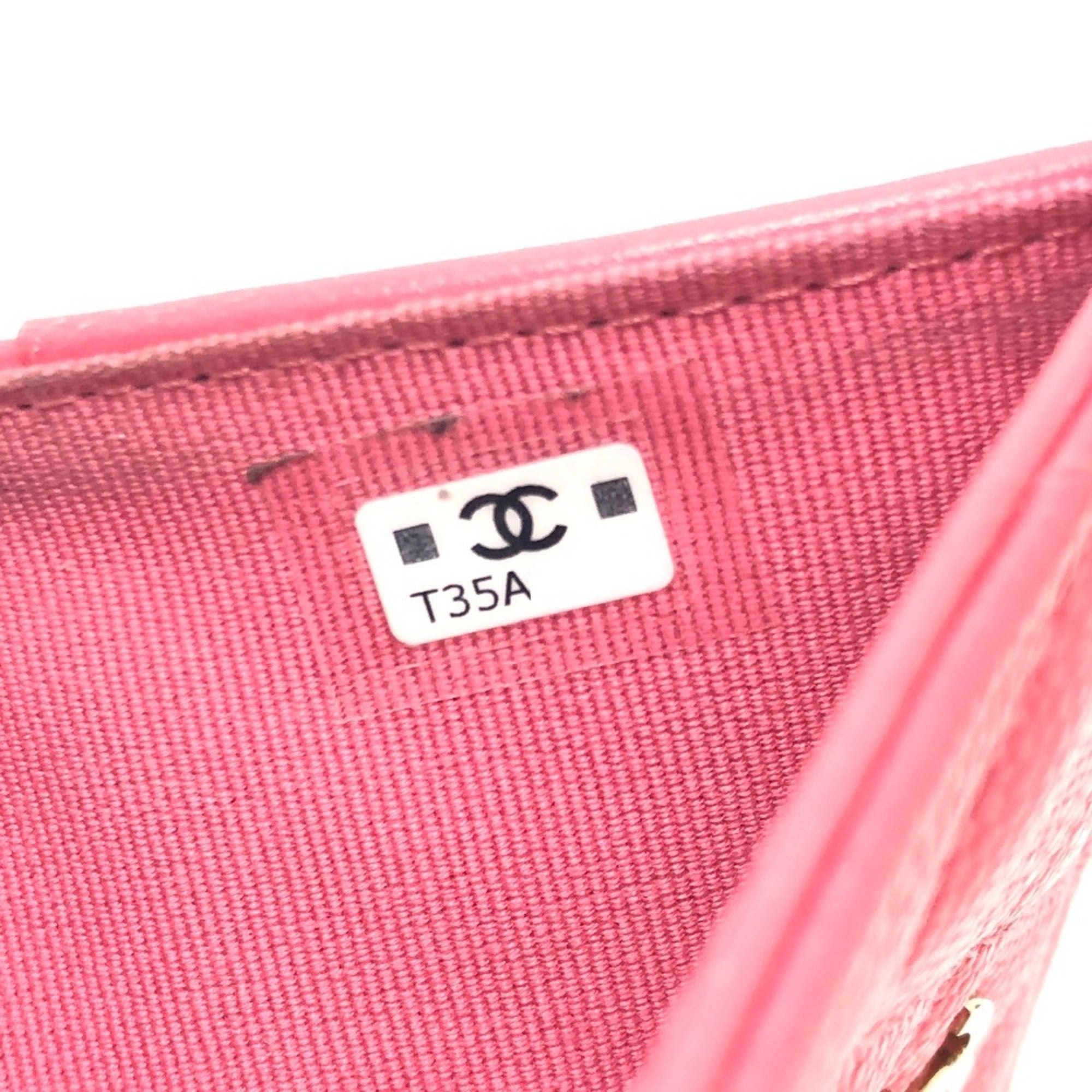 Chanel Pink Grained Calfskin Wallet (Bi-Fold) (Pre-Owned)