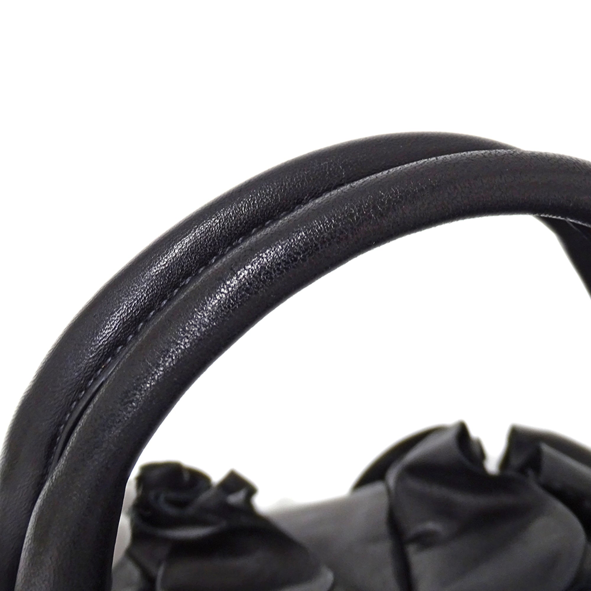 Prada Black Leather Handbag Tote Bag (Pre-Owned)