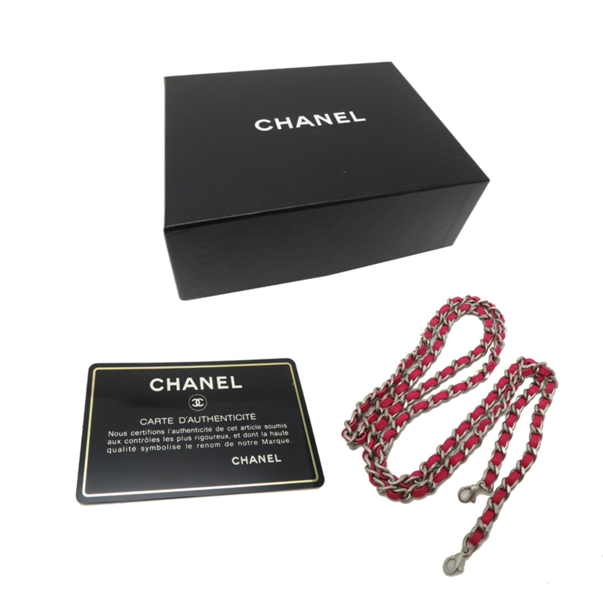 Chanel Pink Leather Shoulder Bag (Pre-Owned)