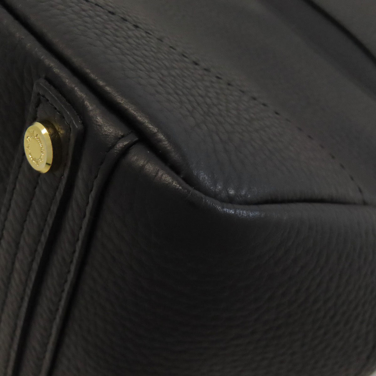 A.D.M.J Black Leather Handbag (Pre-Owned)