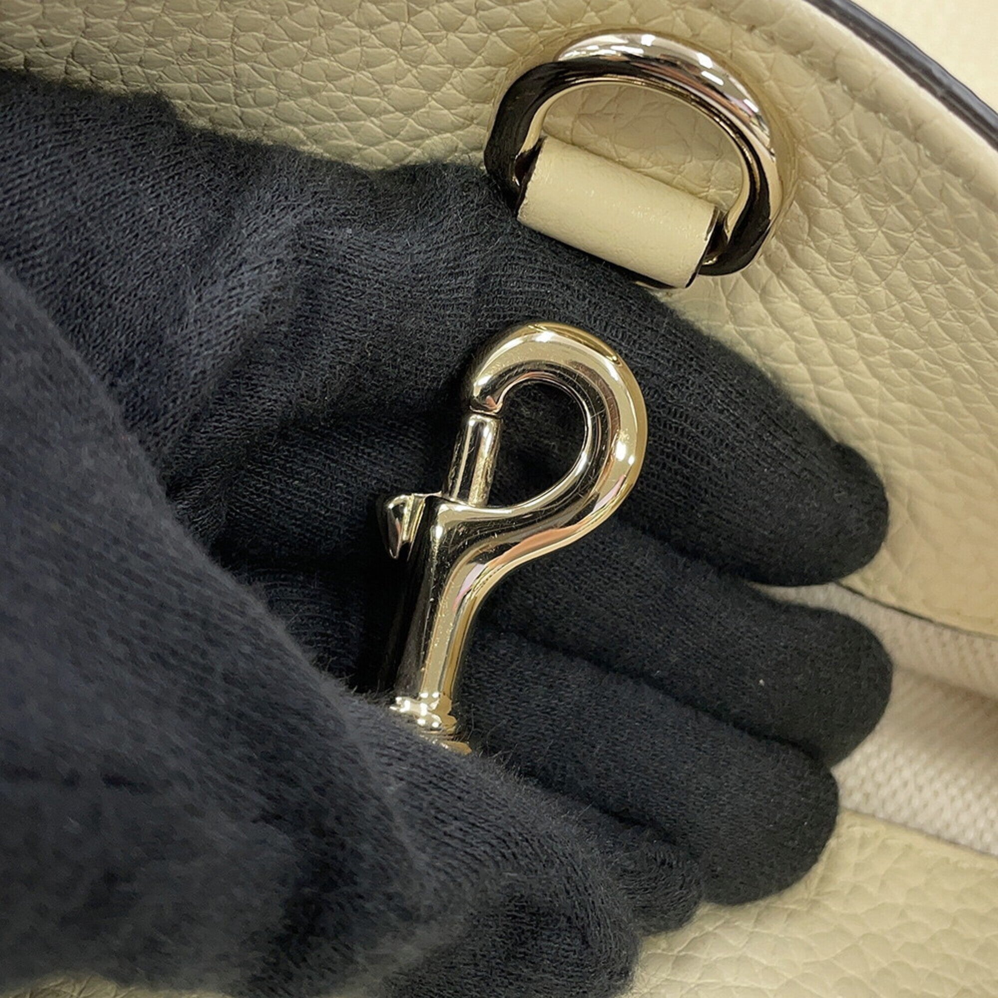 Gucci Ivory Leather Handbag Tote Bag (Pre-Owned)
