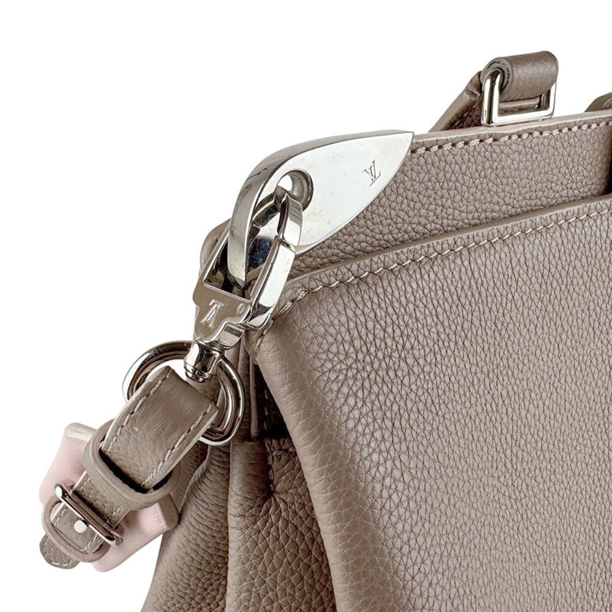 Louis Vuitton Grayish Pink Leather Handbag Shoulder Bag (Pre-Owned)