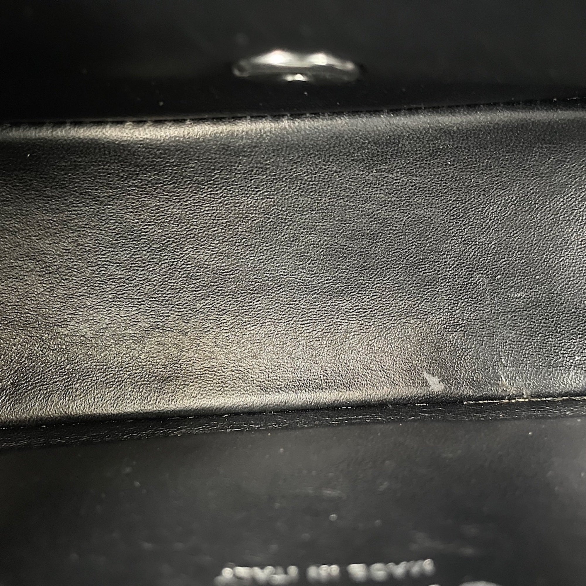 Chanel Black Shoulder Bag (Pre-Owned)