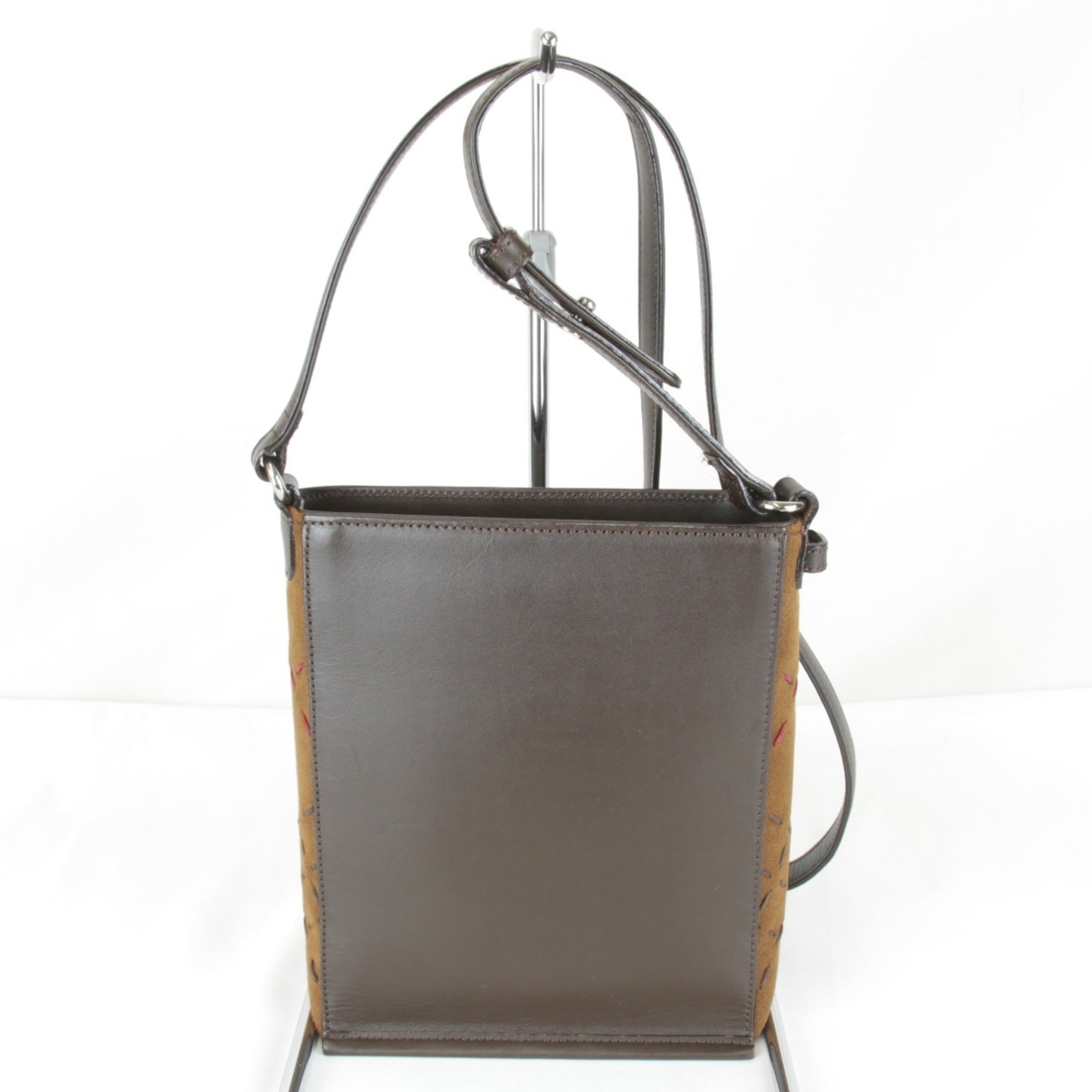 Burberry Brown Leather Suede Shoulder Bag (Pre-Owned)