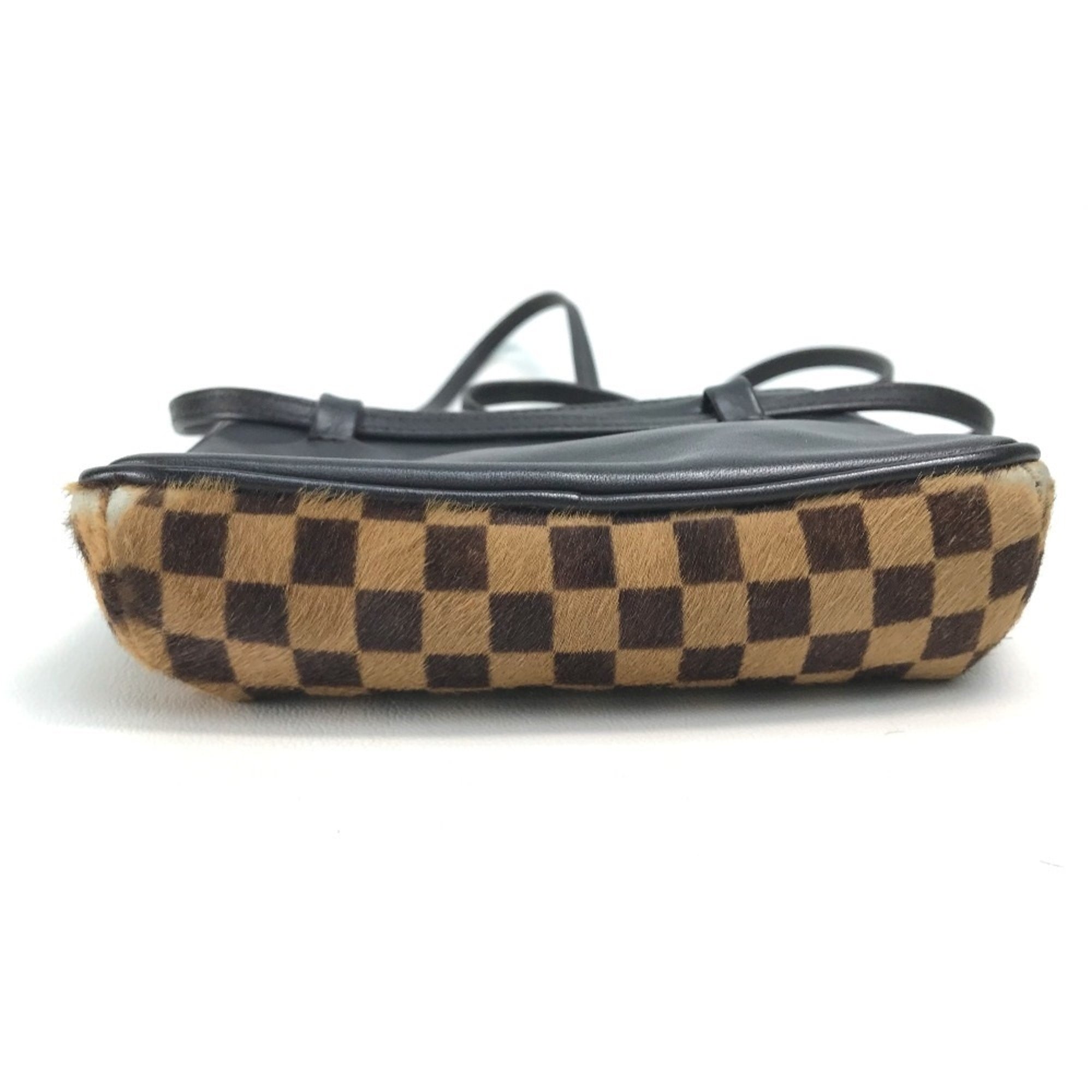 Louis Vuitton Brown Leather Pochette Shoulder Bag (Pre-Owned)