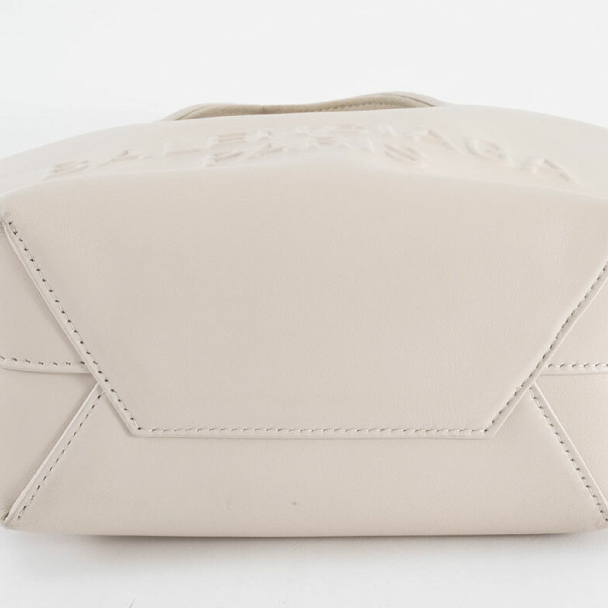 Balenciaga Cream Leather Tote Bag (Pre-Owned)