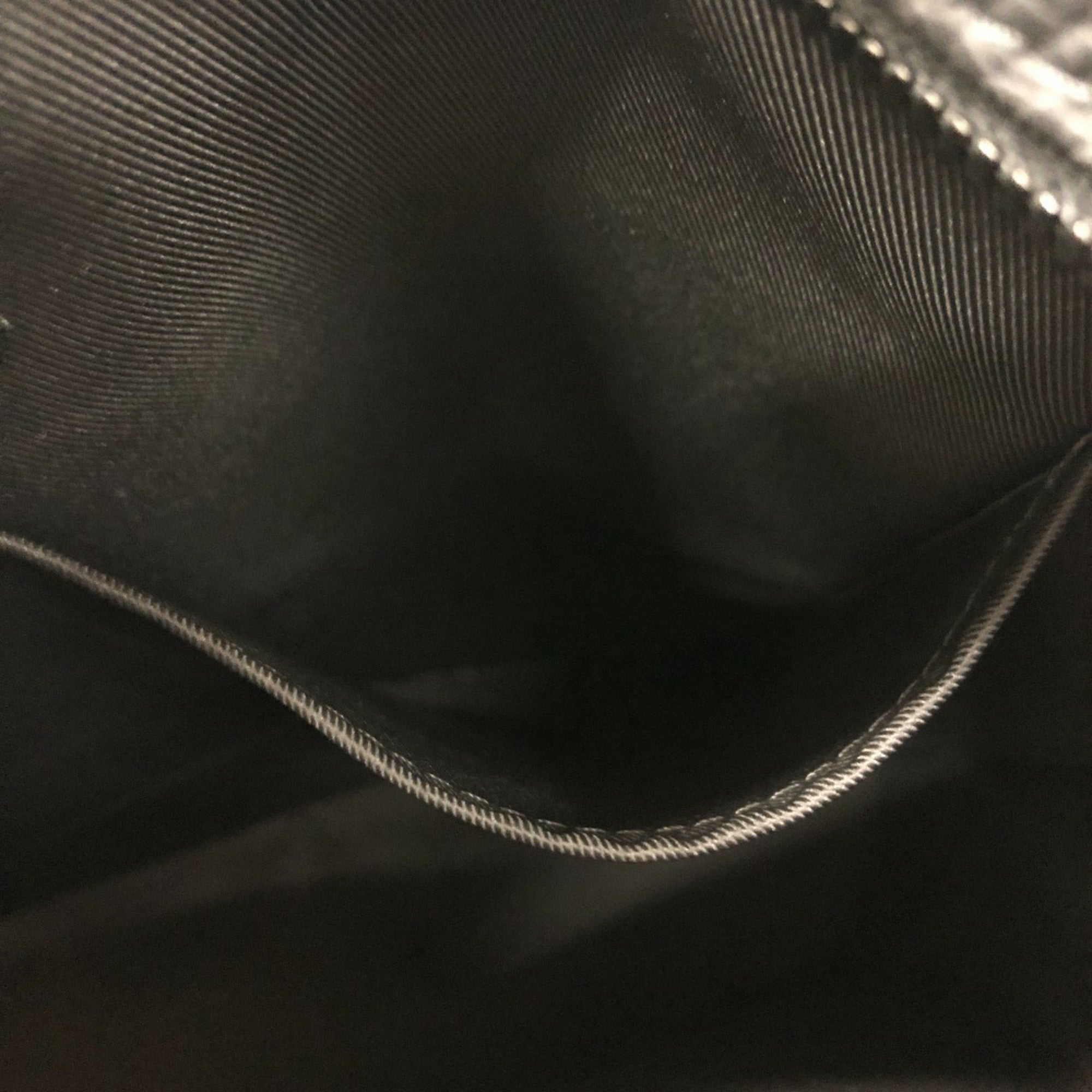 Louis Vuitton Taurillon Black Leather Tote Bag (Pre-Owned)