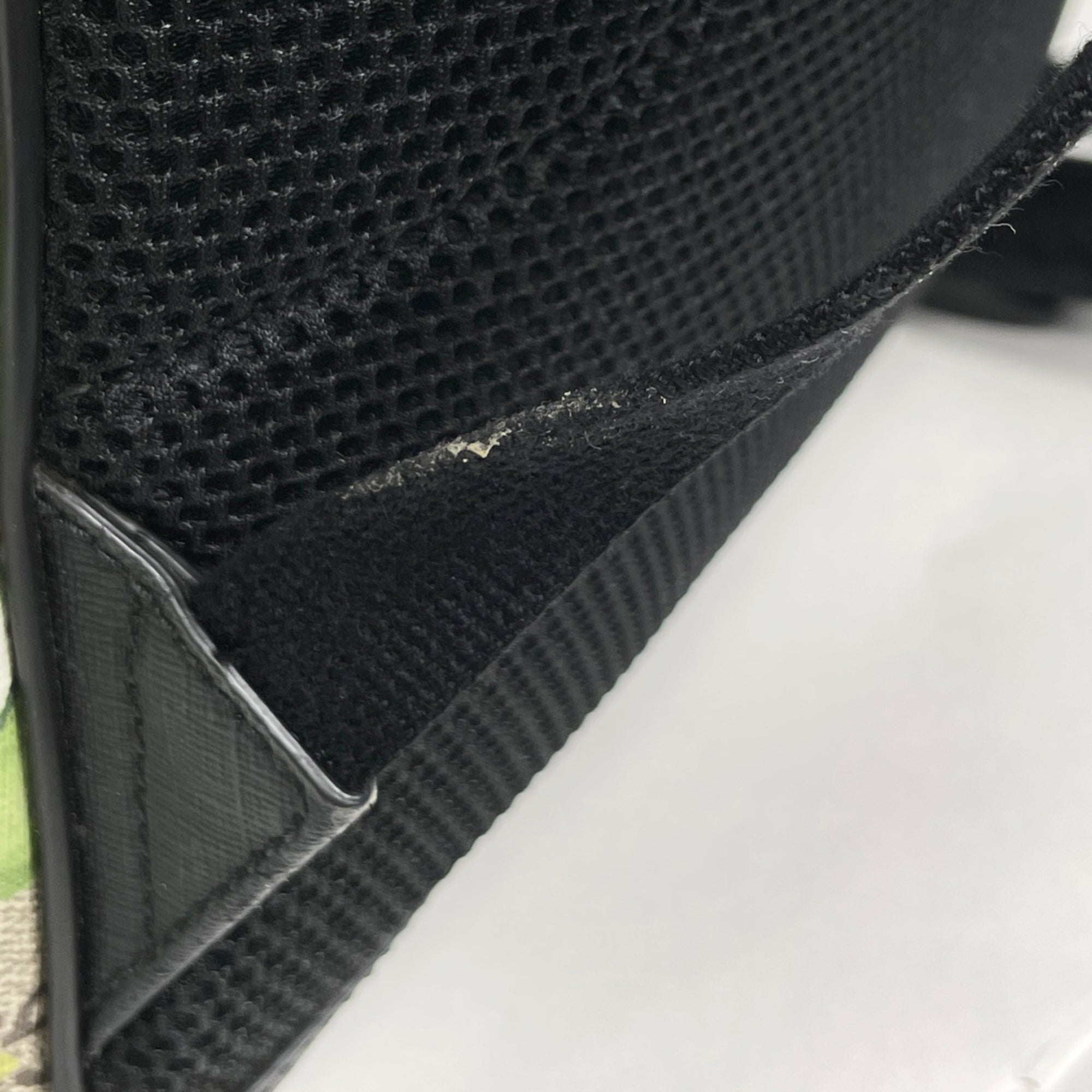 Gucci Beige Black Gg Supreme Leather Backpack (Pre-Owned)