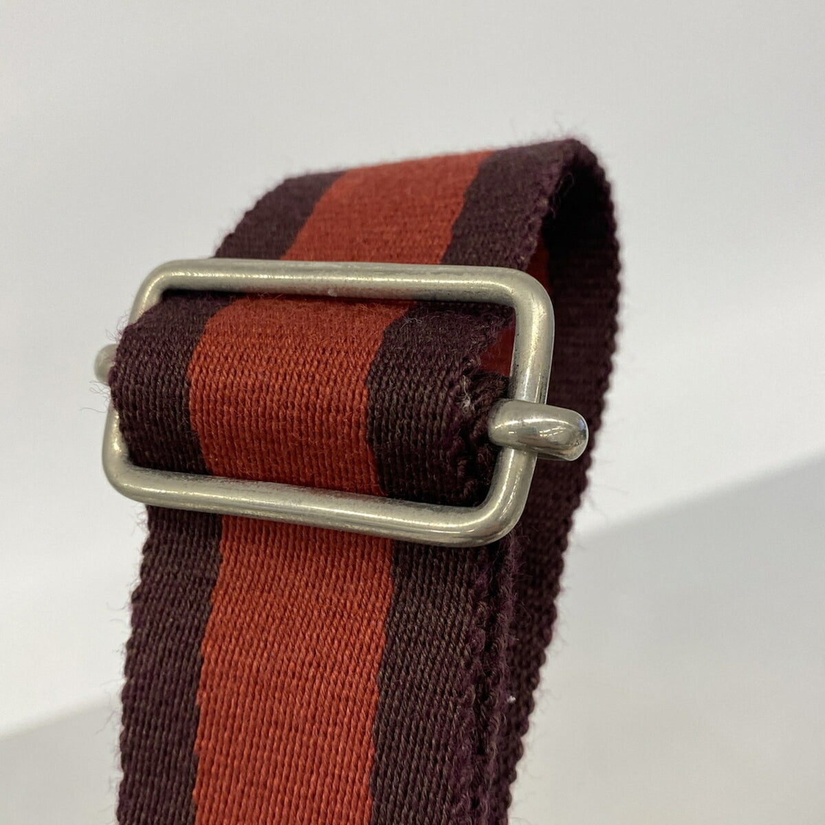 Hermes Bordeaux Canvas Shoulder Bag (Pre-Owned)