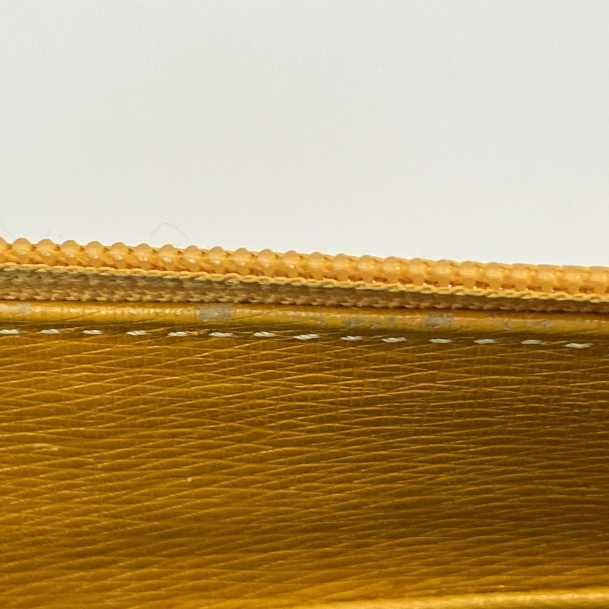 Burberry Yellow Handbag (Pre-Owned)