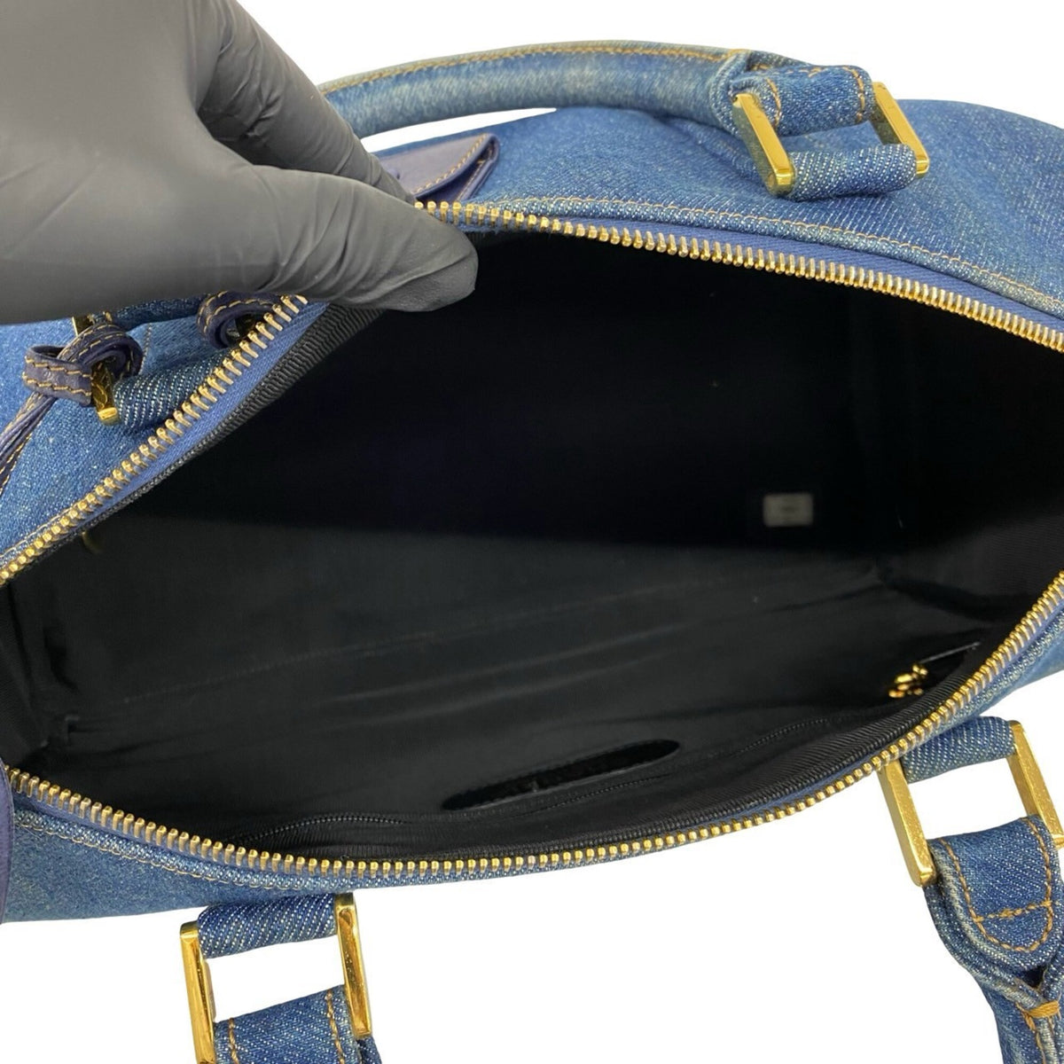 Chanel Denim Blue Denim Handbag Shoulder Bag (Pre-Owned)