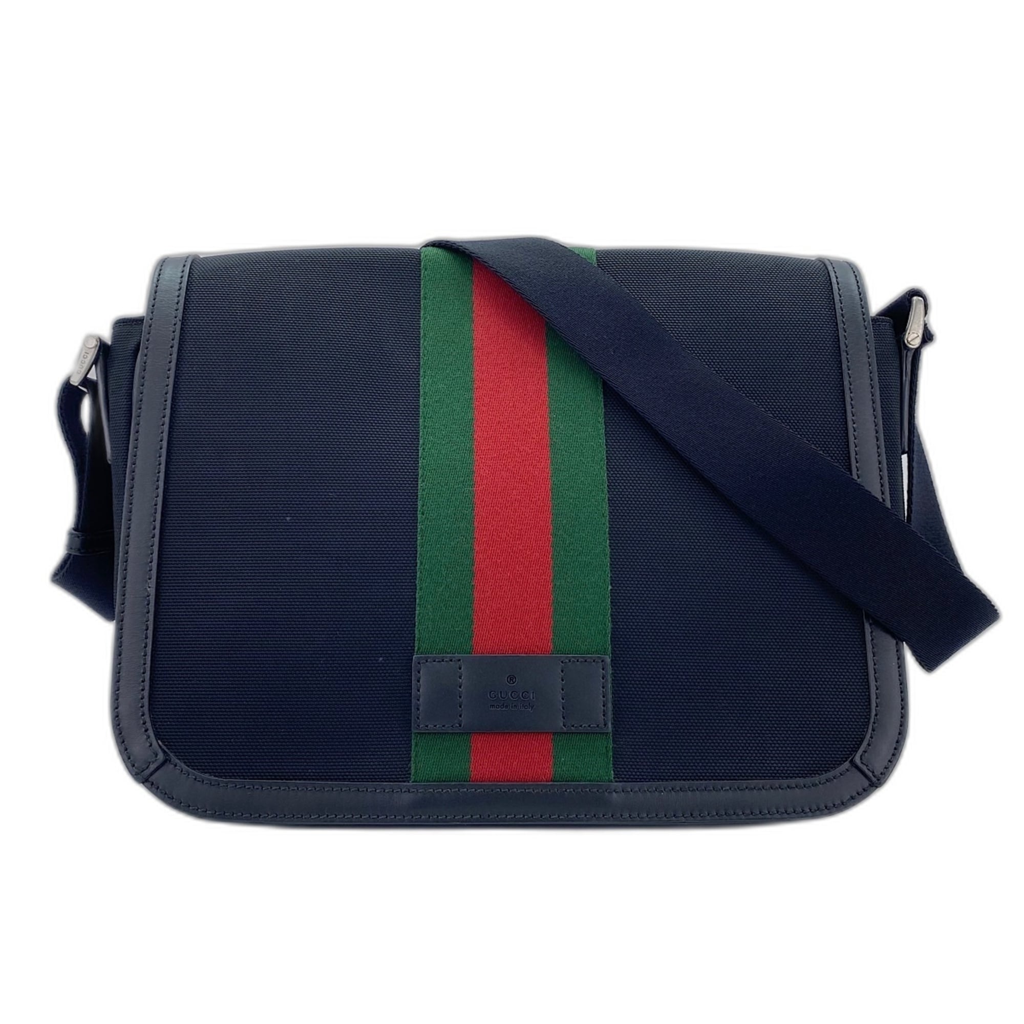 Gucci Black Shoulder Bag (Pre-Owned)