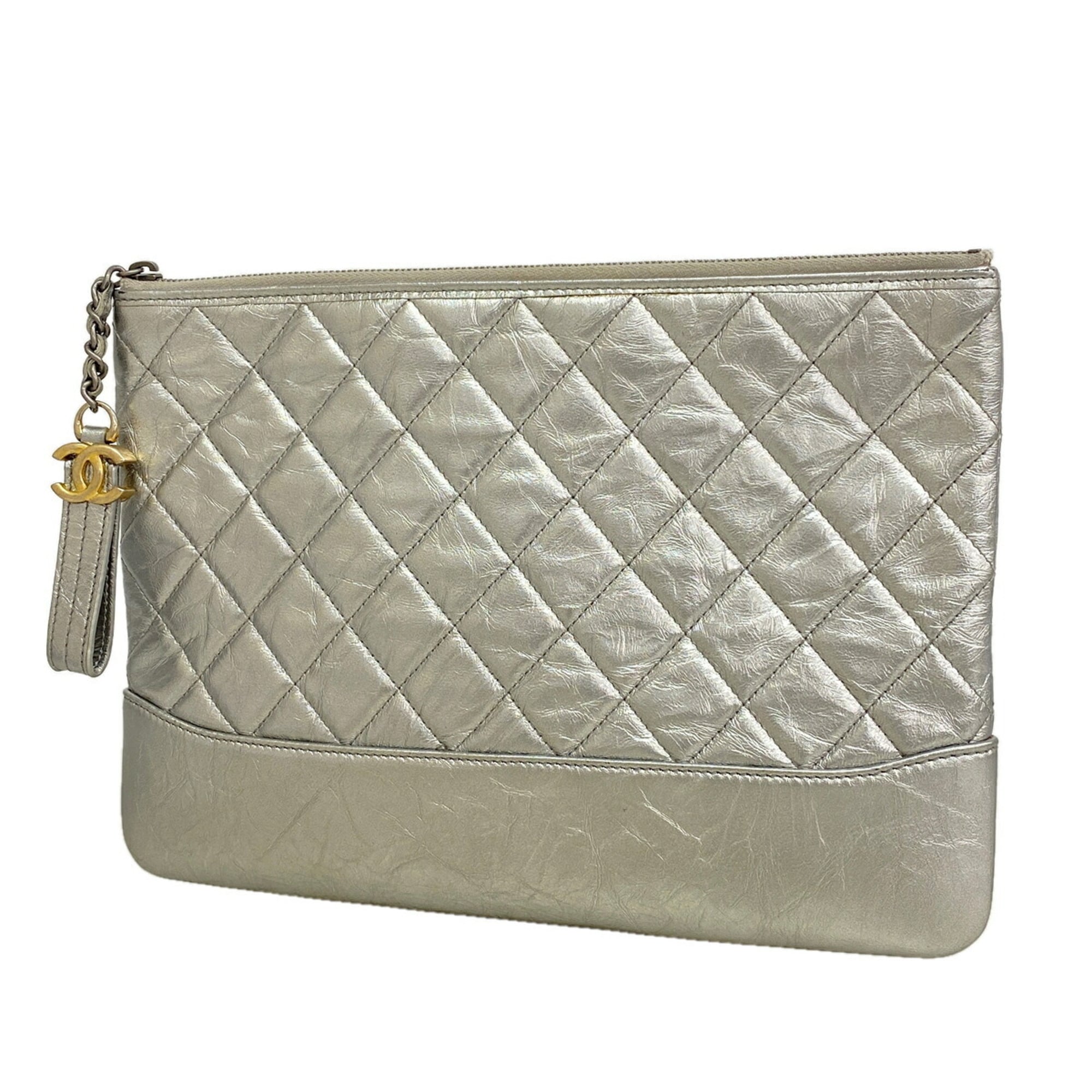 Chanel Silver Leather Clutch Bag (Pre-Owned)