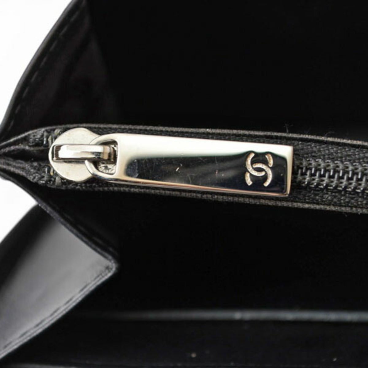 Chanel Black Cambon Ligne Long Wallet (Bi-Fold) (Pre-Owned)