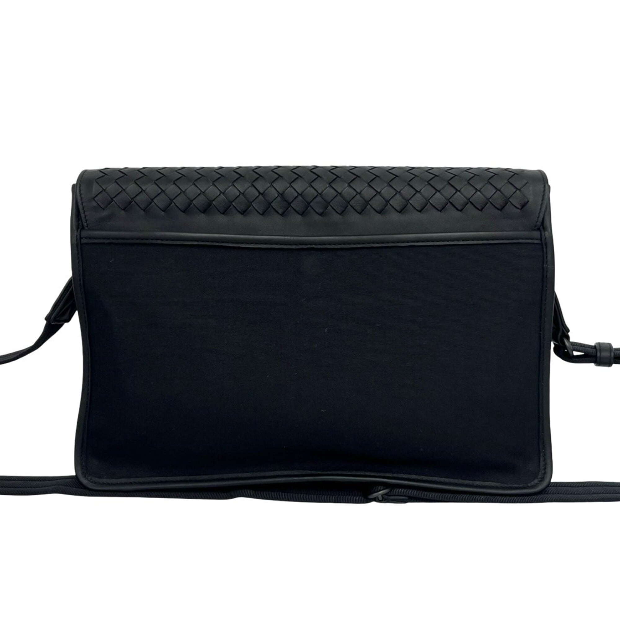 Bottega Veneta Black Leather Nylon Shoulder Bag (Pre-Owned)