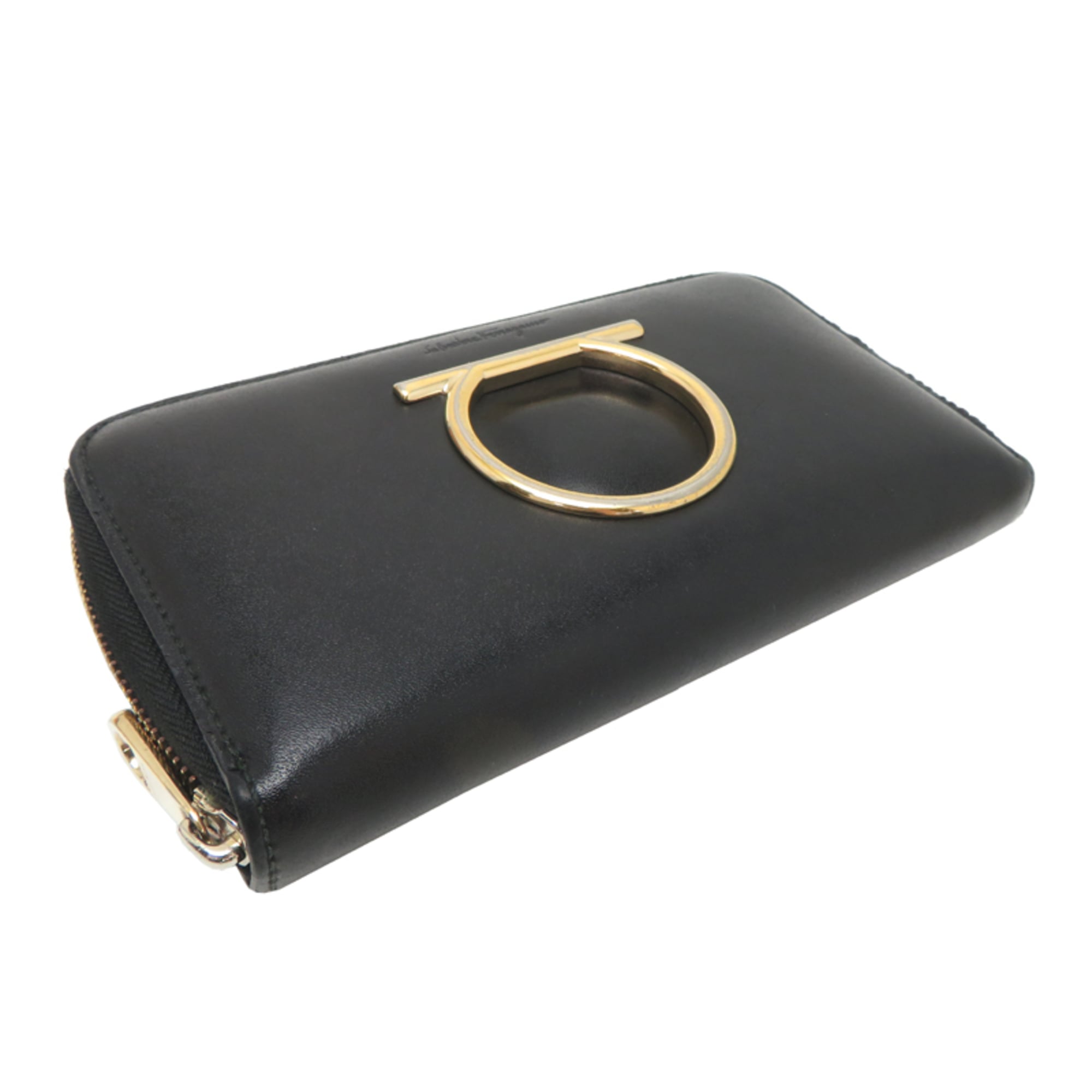 Salvatore Ferragamo Black Leather Long Wallet (Bi-Fold) (Pre-Owned)