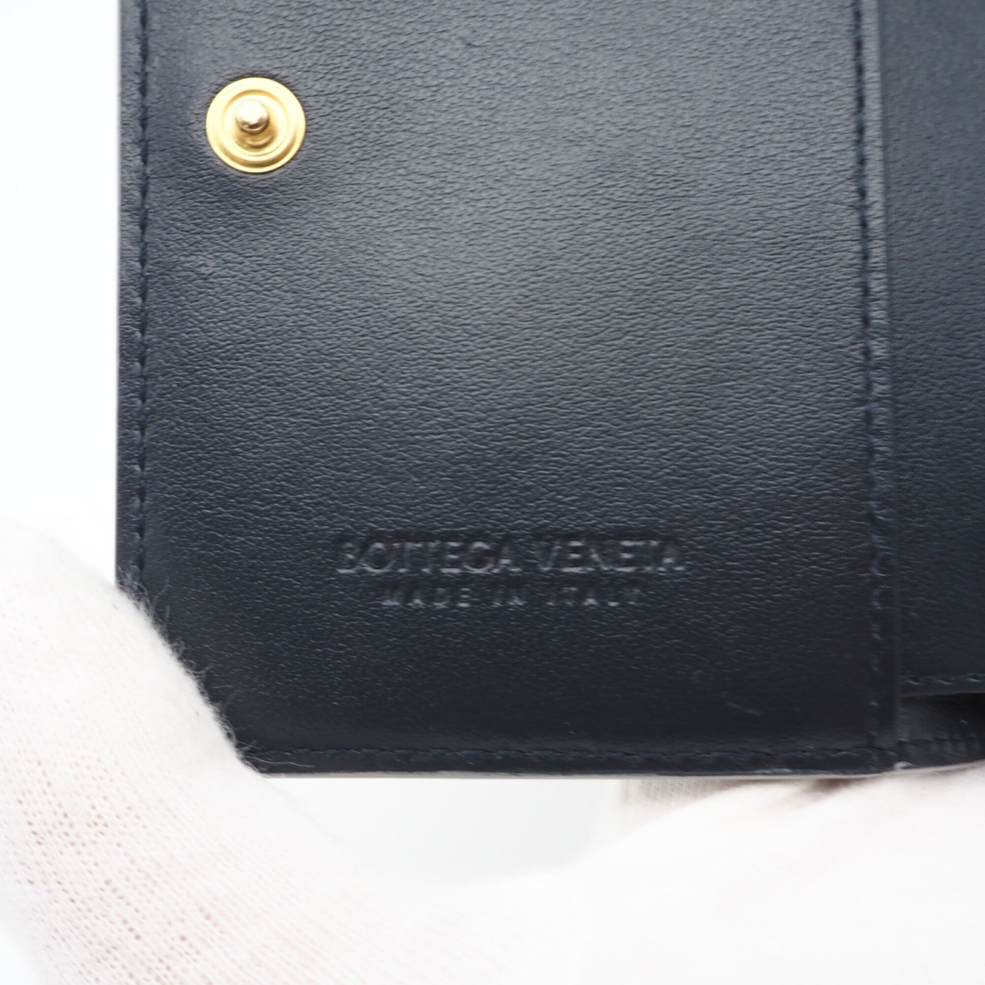 Bottega Veneta Intrecciato Gray Leather Wallet (Bi-Fold) (Pre-Owned)