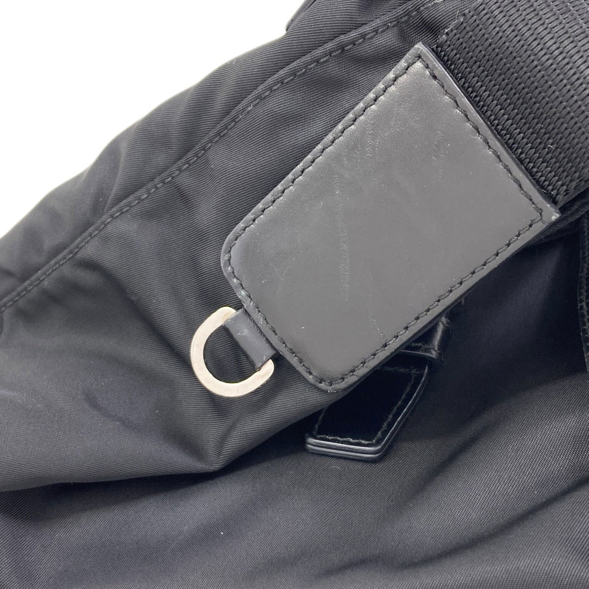 Prada Black Nylon Shoulder Bag (Pre-Owned)