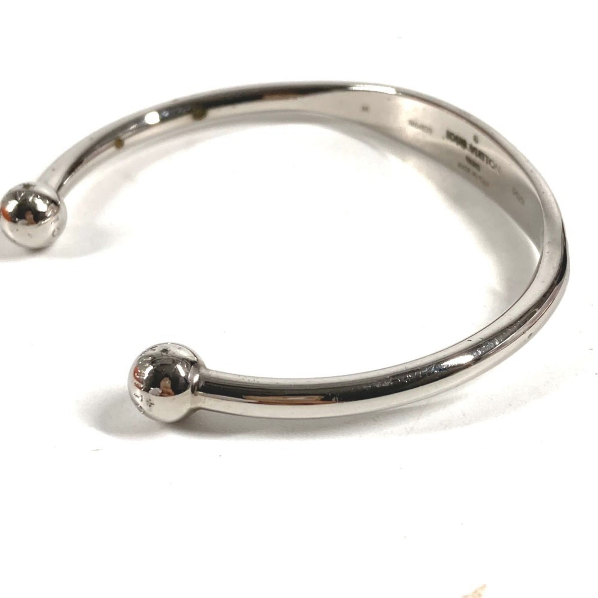 Louis Vuitton Silver Metal Charm Bracelet (Pre-Owned)