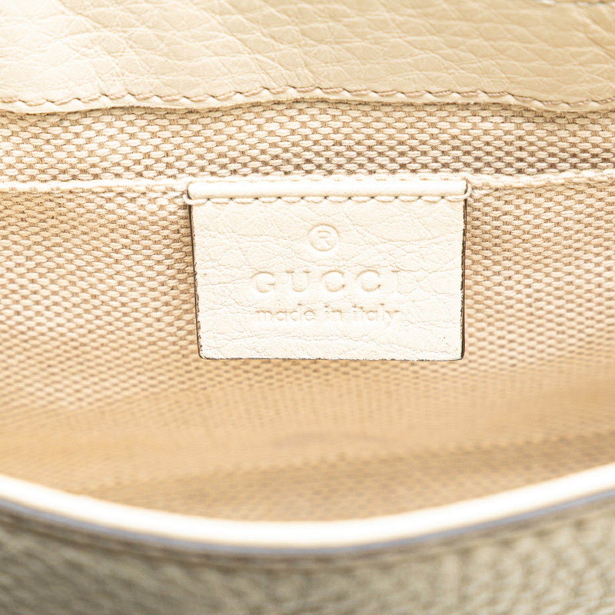Gucci Soho Ivory White Leather Shoulder Bag (Pre-Owned)