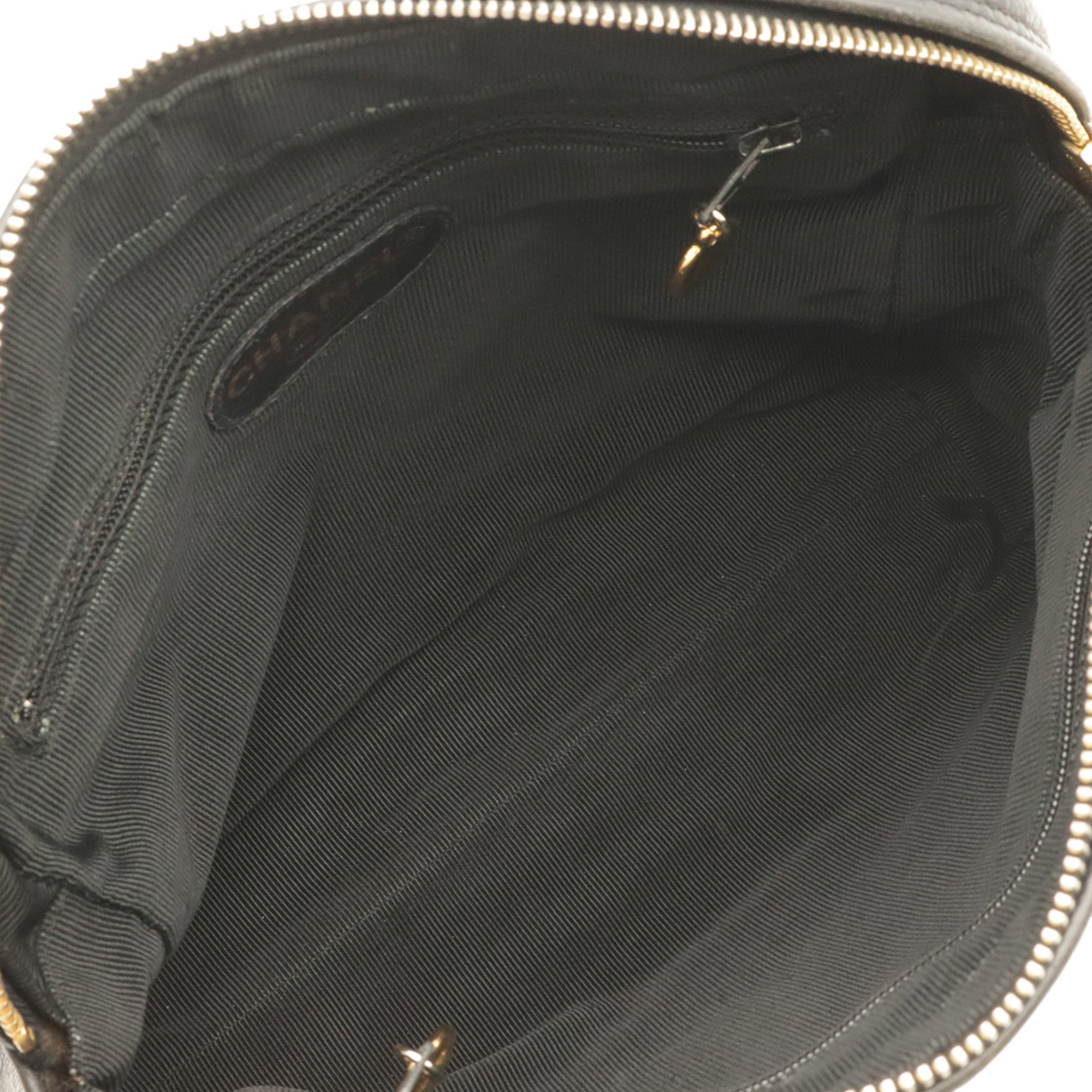 Chanel Black Grained Calfskin Shoulder Bag Tote Bag (Pre-Owned)
