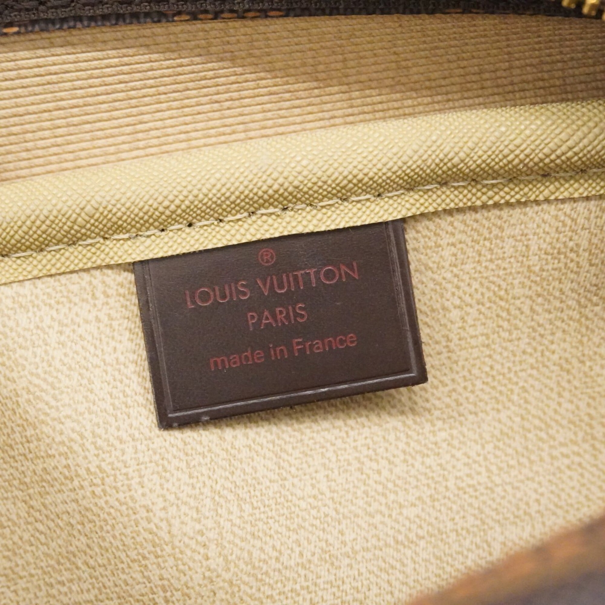 Louis Vuitton Ebene Handbag (Pre-Owned)