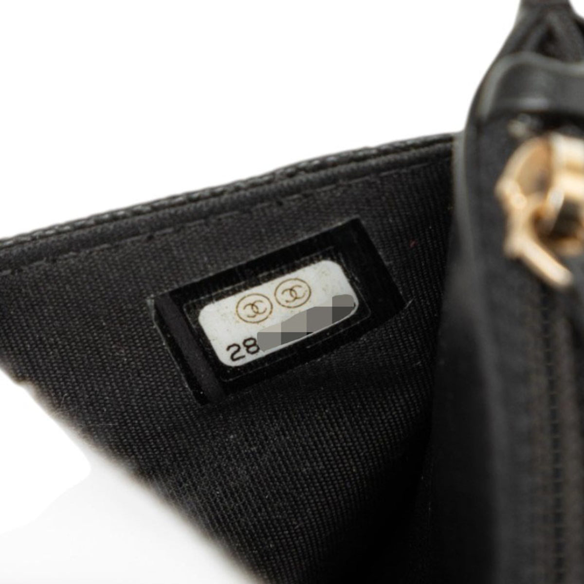 Chanel Black Grained Calfskin Shoulder Bag (Pre-Owned)