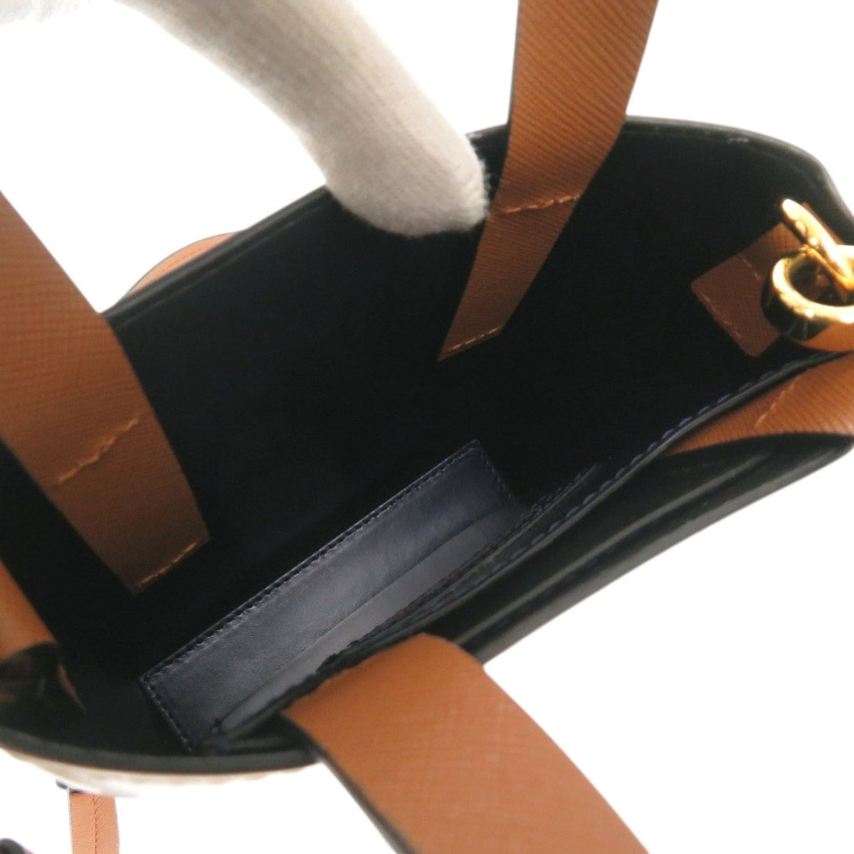 Marni Brown Navy Leather Handbag (Pre-Owned)