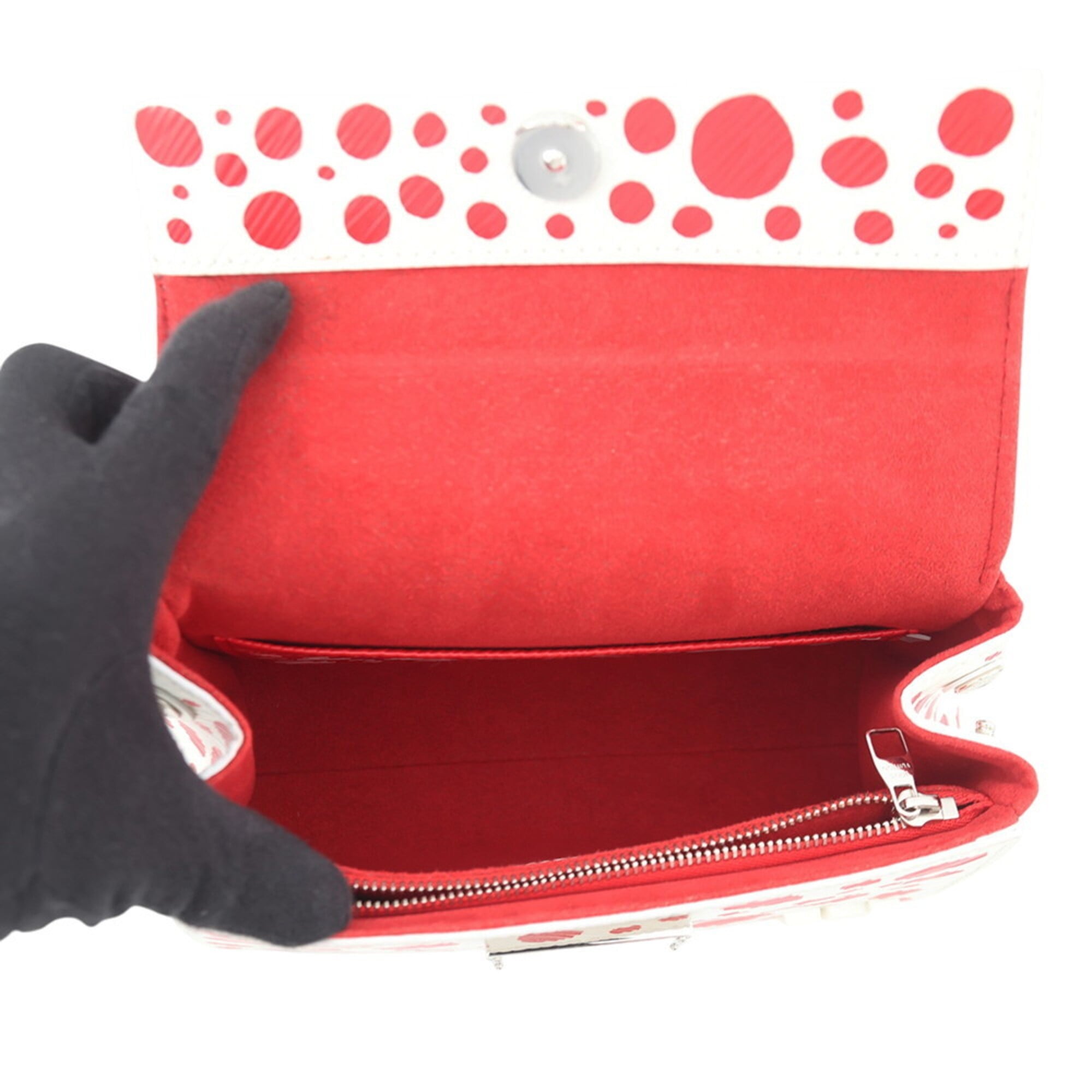 Louis Vuitton Red Color White Epi Leather Handbag Shoulder Bag (Pre-Owned)