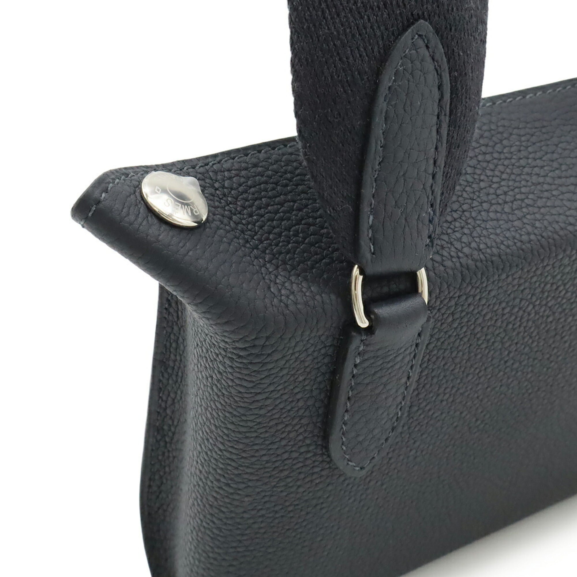 Hermes Black Togo Leather Shoulder Bag (Pre-Owned)